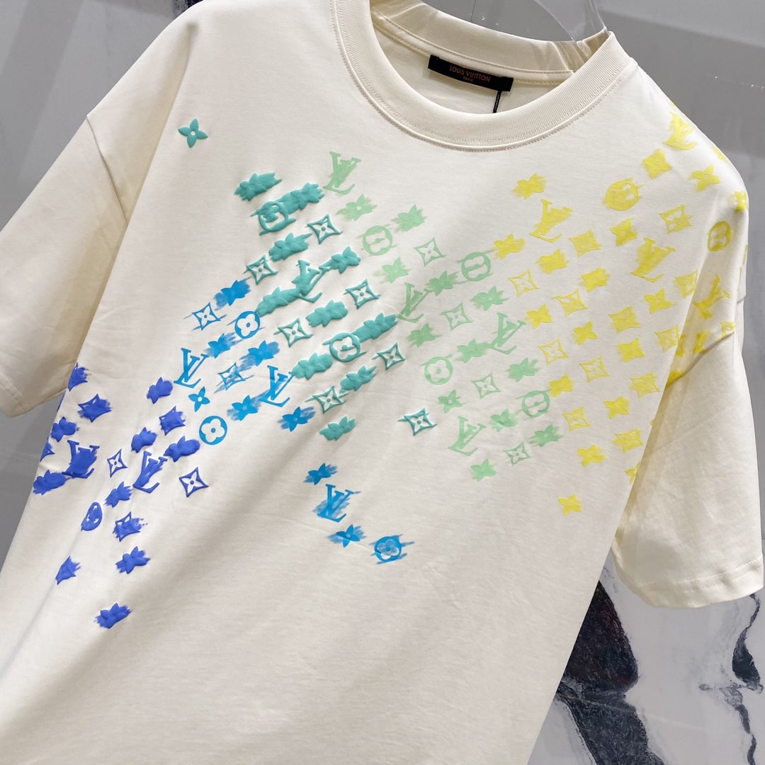 Louis Vuitton Monogram Felt T-Shirt – Off-White Multicolor Gradient