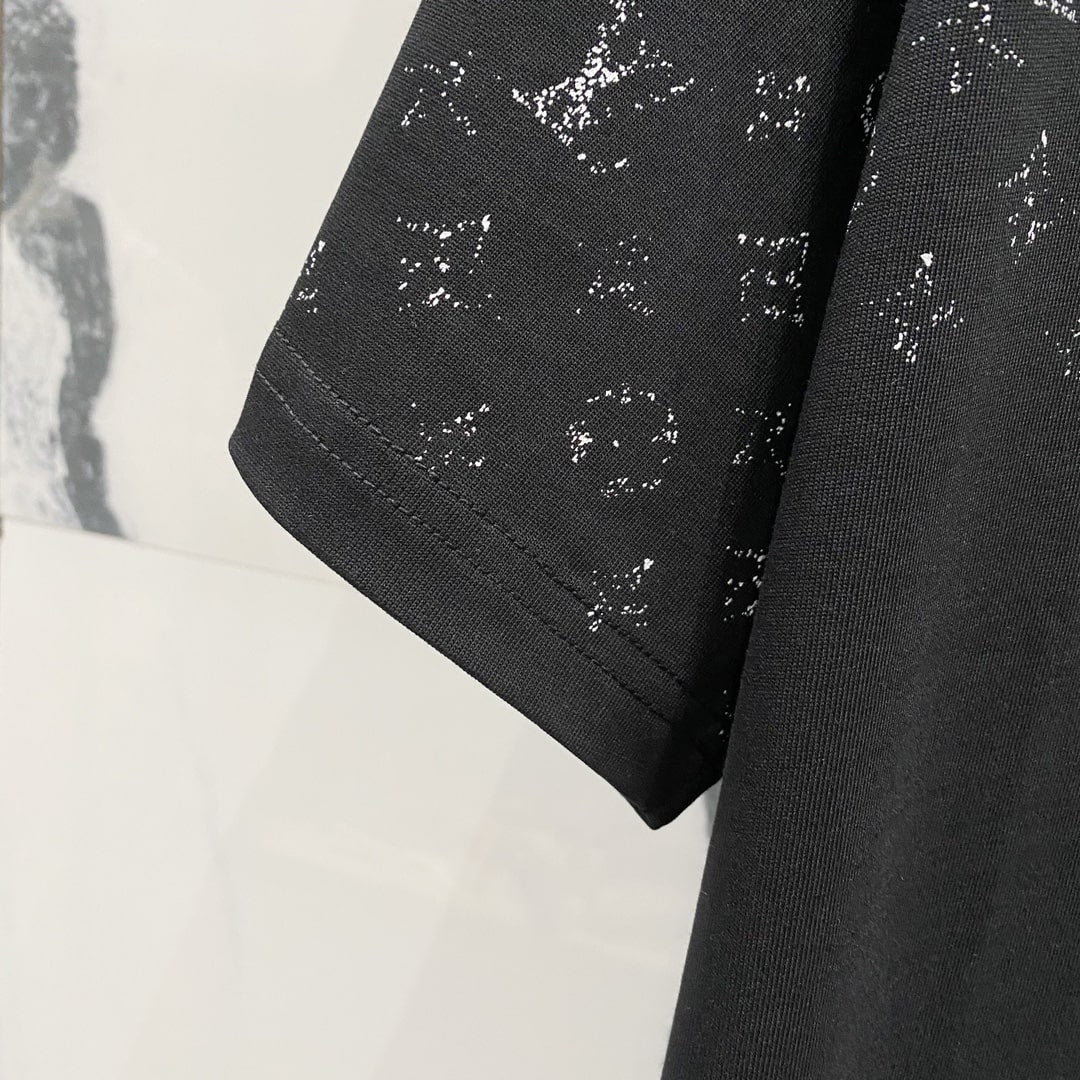 Louis Vuitton Monogram Gradient T-Shirt – Black & White