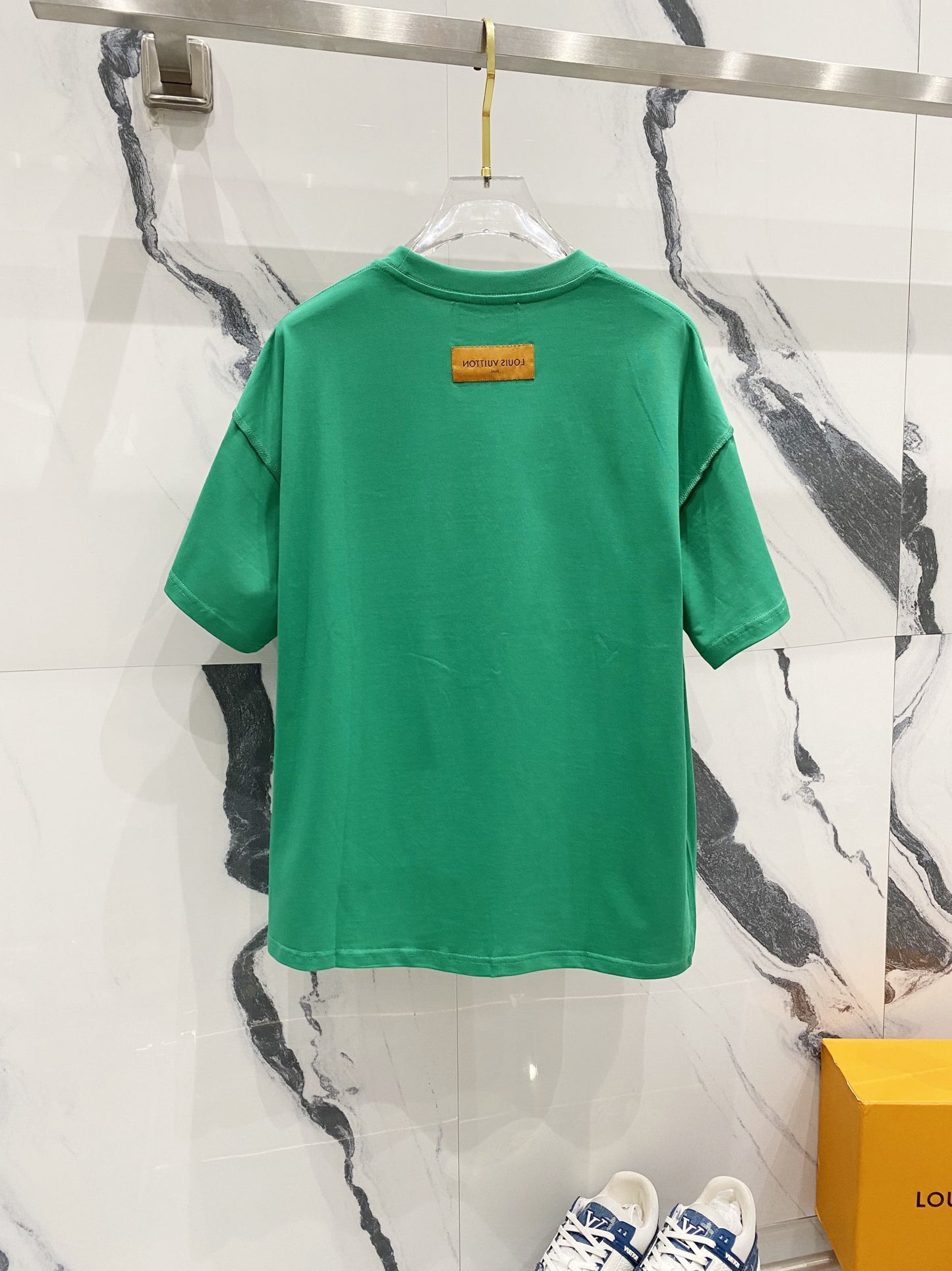 Louis Vuitton Signature 3D LV T-Shirt – Anthracite Grey