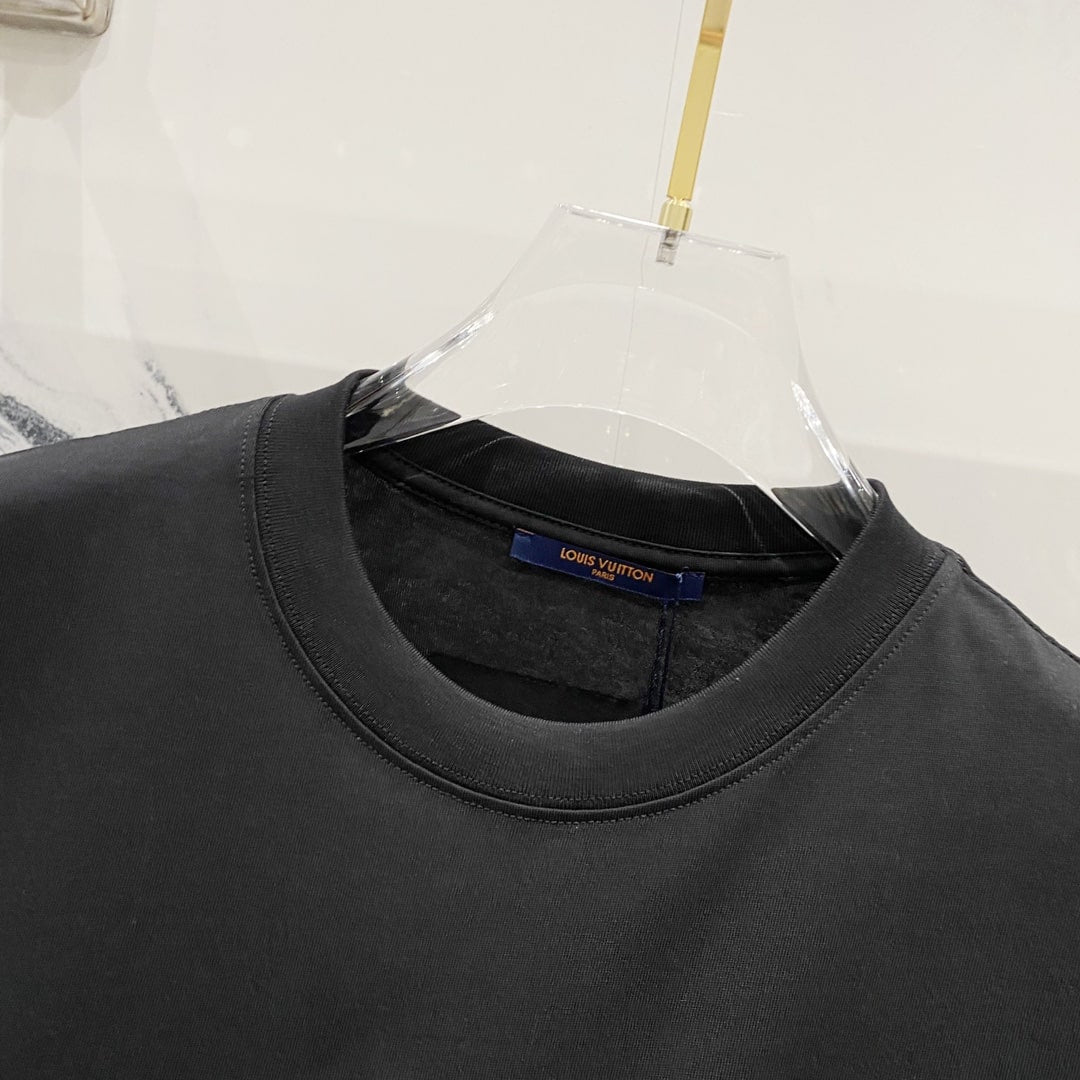 Louis Vuitton Signature 3D LV T-Shirt – Black