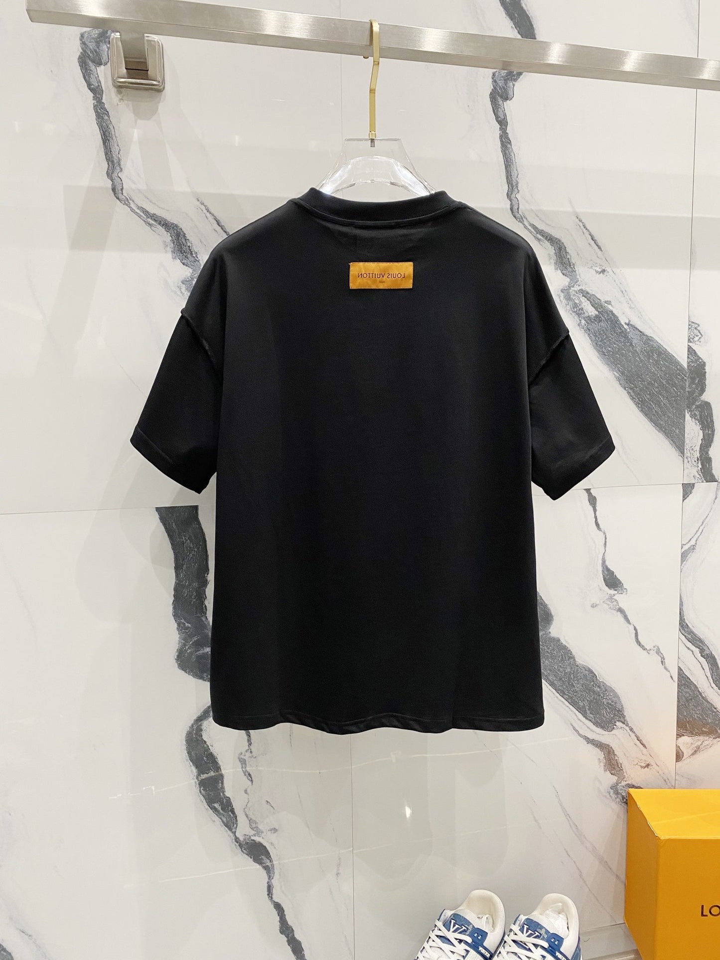 Louis Vuitton Signature 3D LV T-Shirt – Black