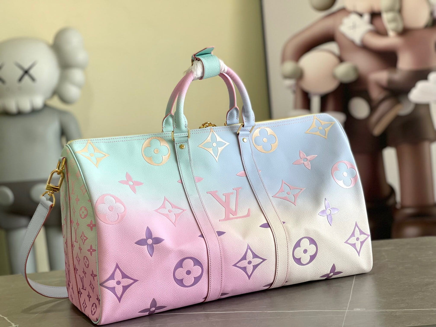 Louis Vuitton LV Women's Sunrise Pastel Keepall Bandoulière 50 - Gold Hardware