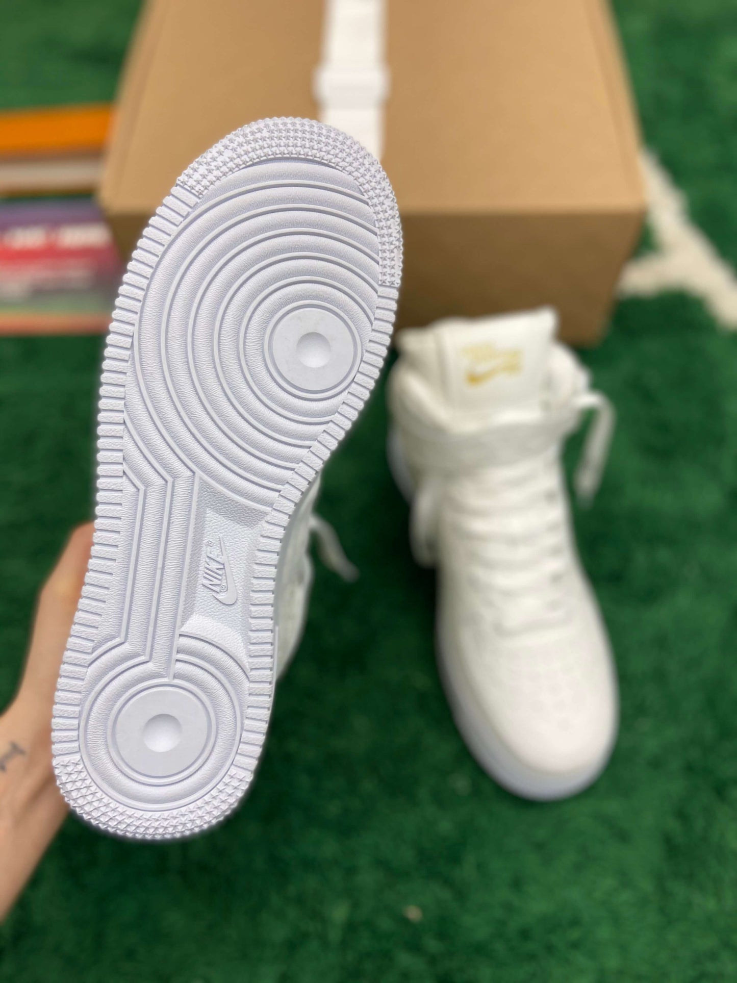 Louis Vuitton x Nike Air Force 1 Mid by Virgil Abloh – Triple White Monogram