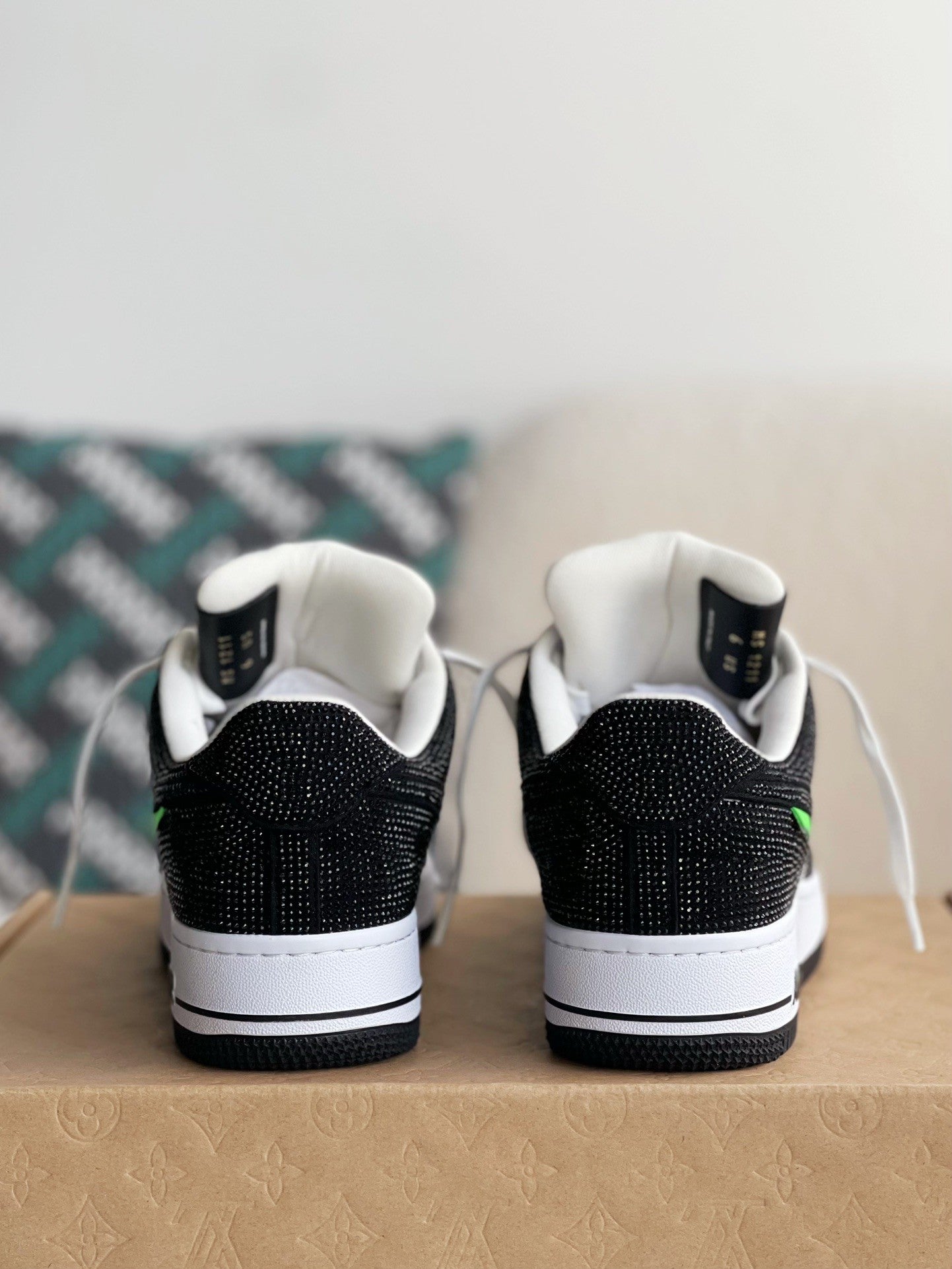 Louis Vuitton x Nike Air Force 1 Low – Swarovski Crystal Black & White