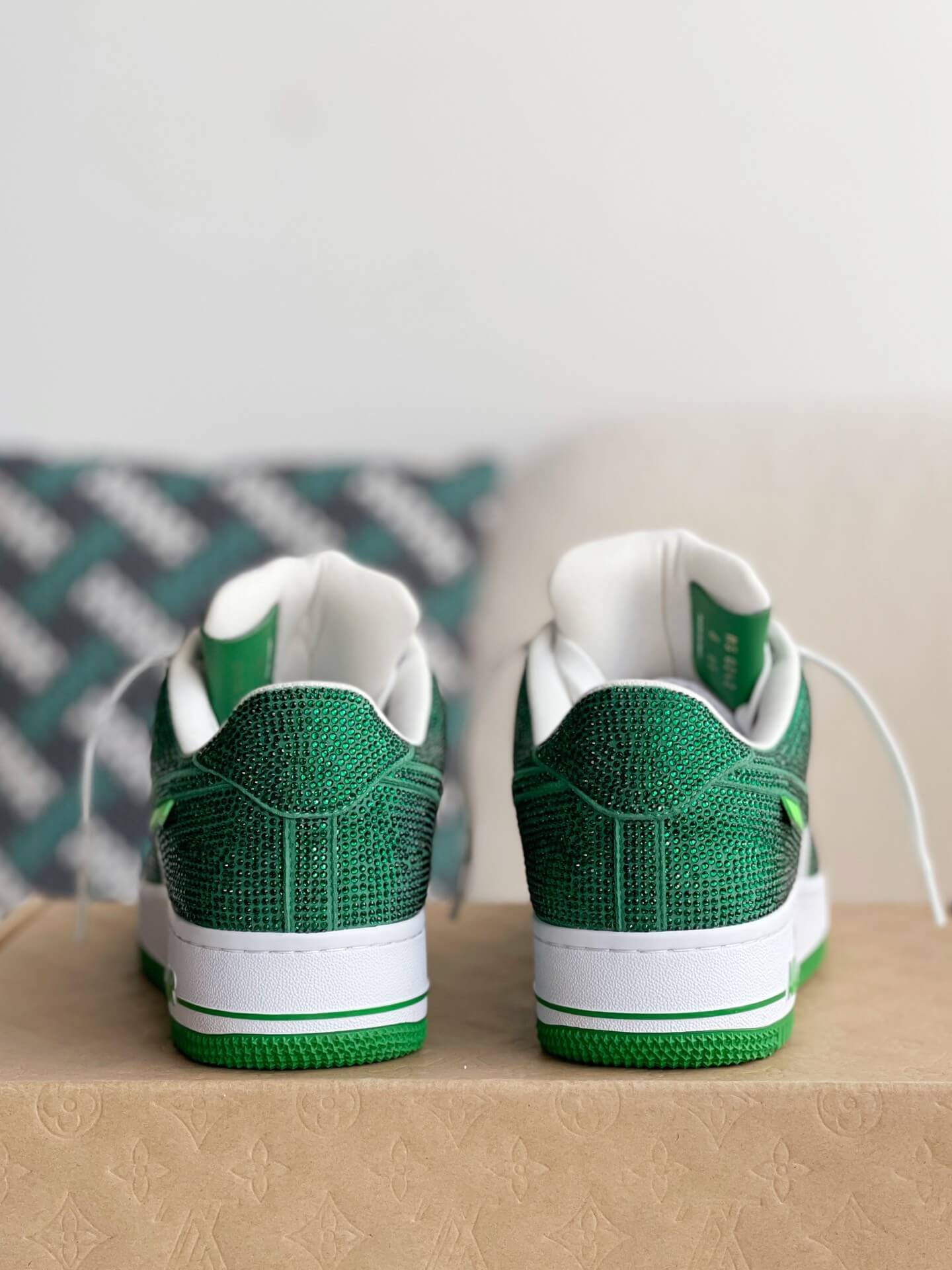 Louis Vuitton x Nike Air Force 1 Low – Swarovski Crystal White & Green