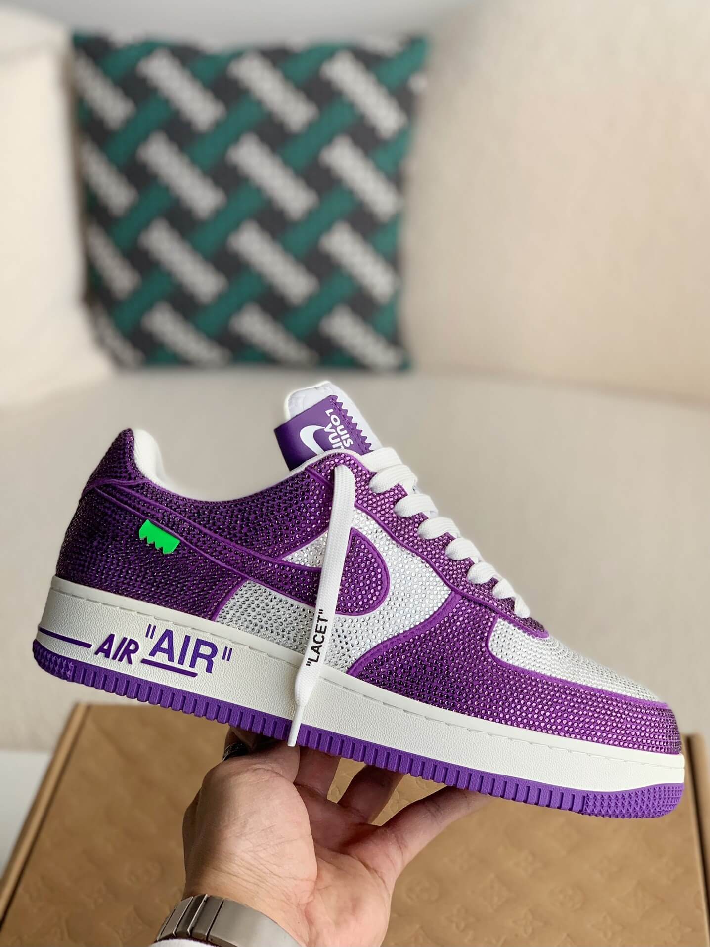 Louis Vuitton x Nike Air Force 1 Low – Swarovski Crystal White