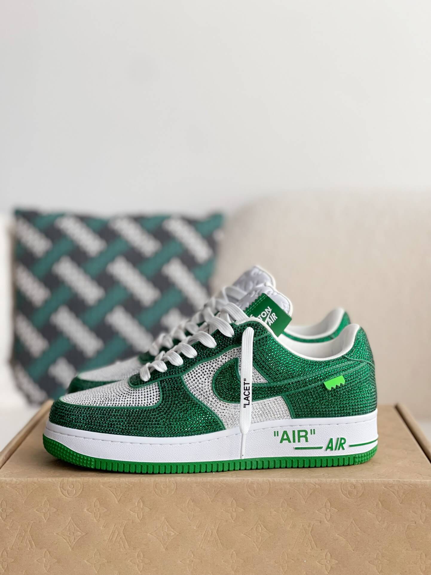 Louis Vuitton x Nike Air Force 1 Low – Swarovski Crystal White & Green