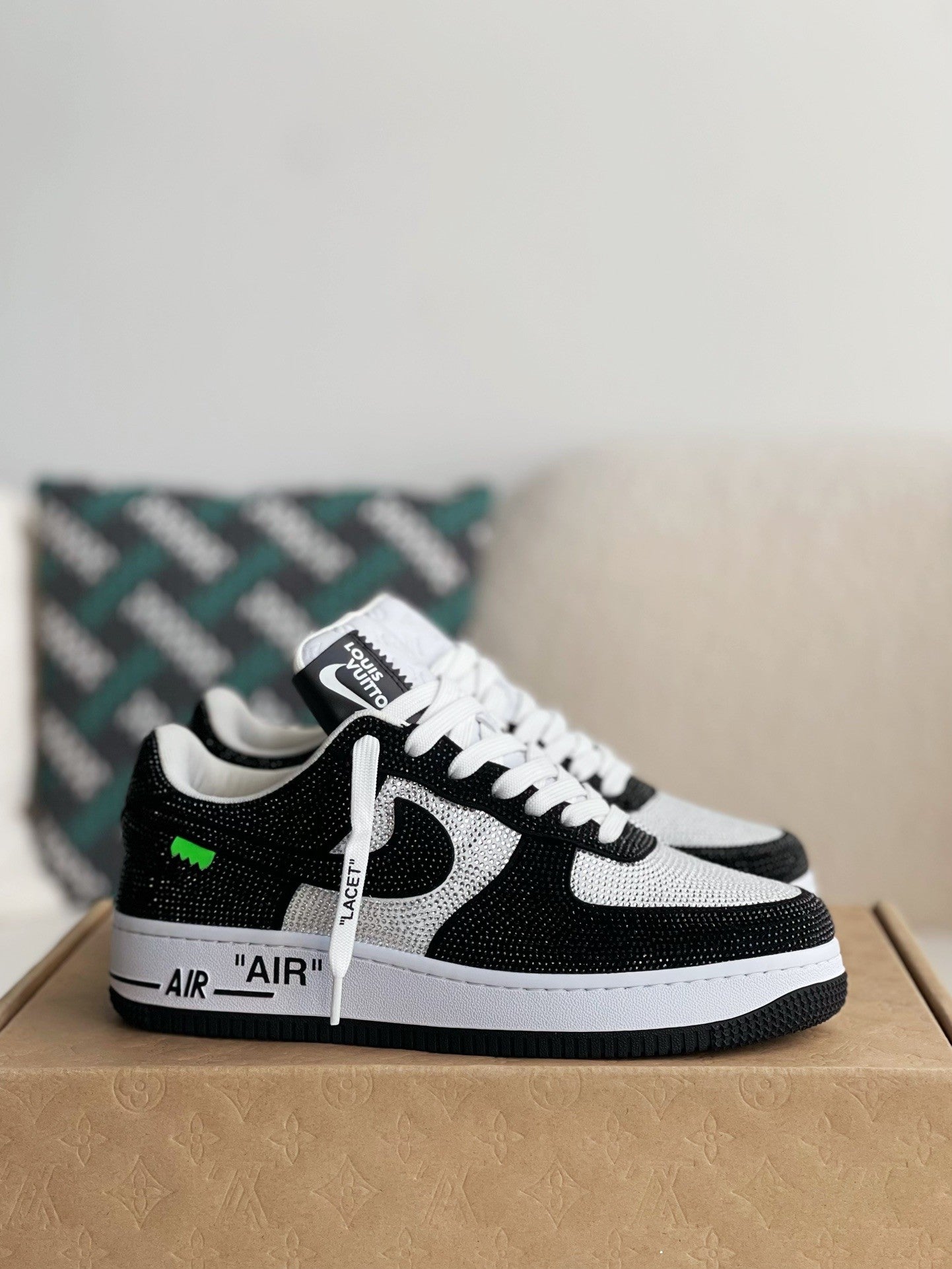 Louis Vuitton x Nike Air Force 1 Low – Swarovski Crystal Black & White