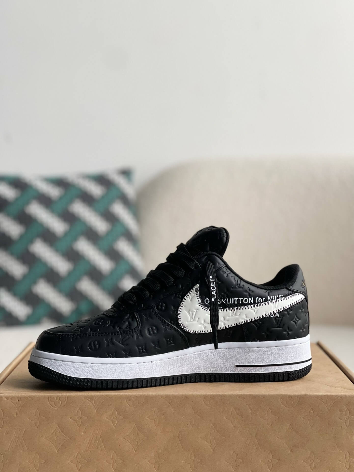Louis Vuitton x Nike Air Force 1 Low – Black & White Monogram Leather