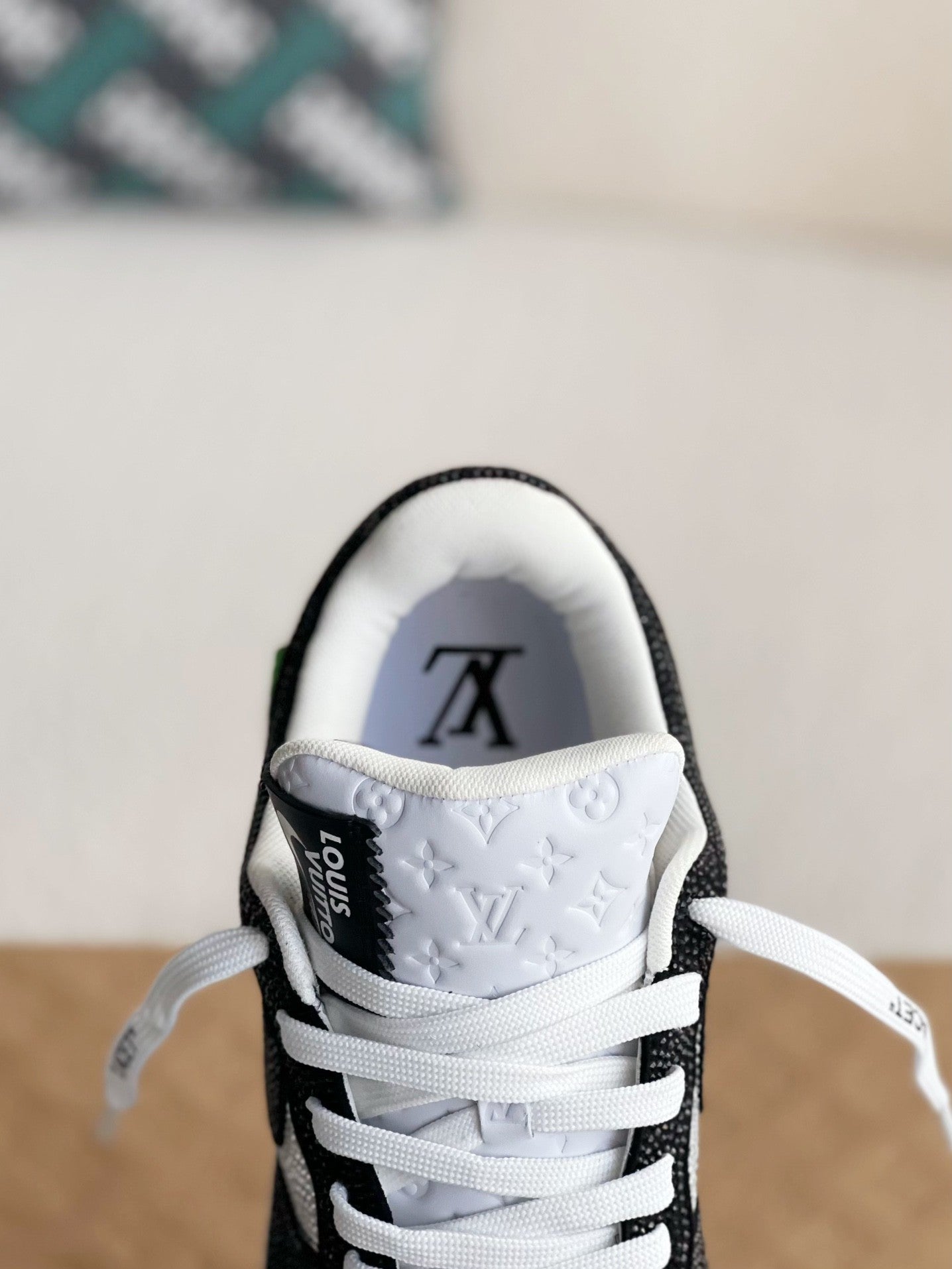Louis Vuitton x Nike Air Force 1 Low – Swarovski Crystal Black & White