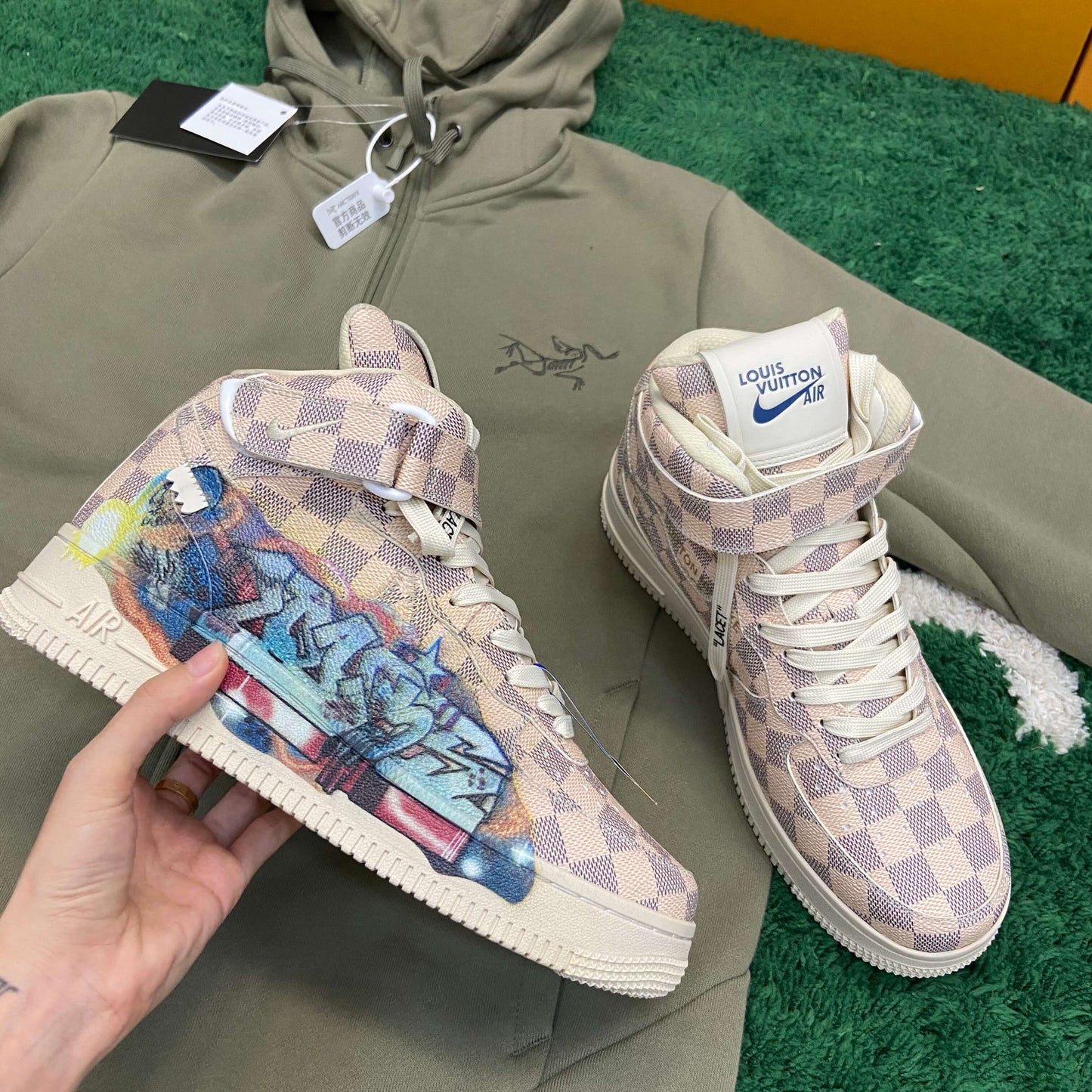 Louis Vuitton x Nike Air Force 1 Mid by Virgil Abloh – Damier Azur Graffit