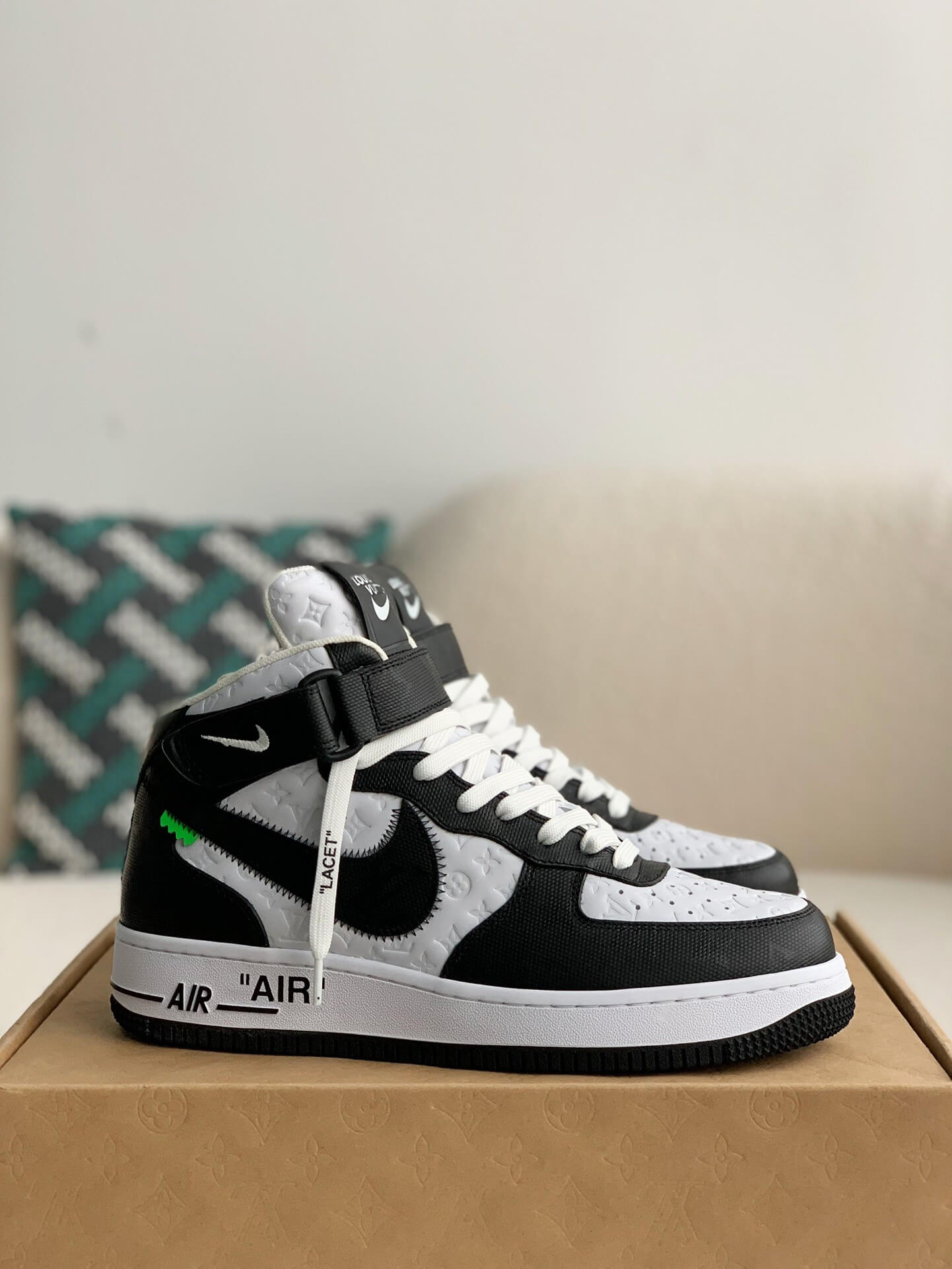 Louis Vuitton x Nike Air Force 1 Mid – White & Black Monogram Leather