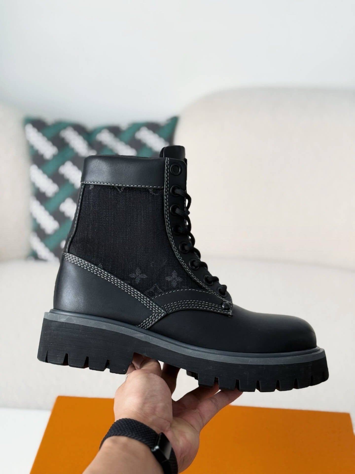 Louis Vuitton x Timberland 6-In Ankle Boot – Black Monogram Canvas
