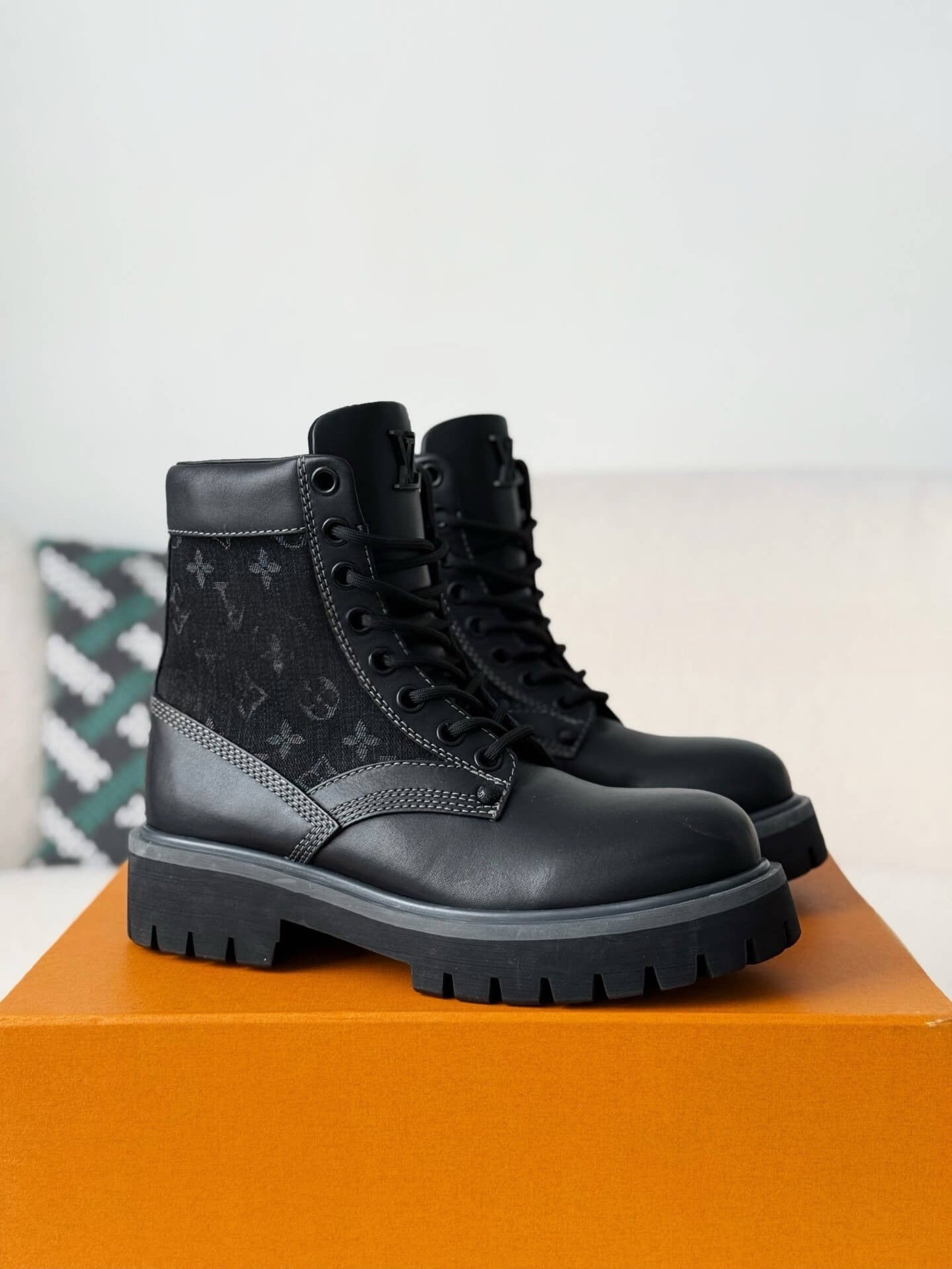 Louis Vuitton x Timberland 6-In Ankle Boot – Black Monogram Canvas