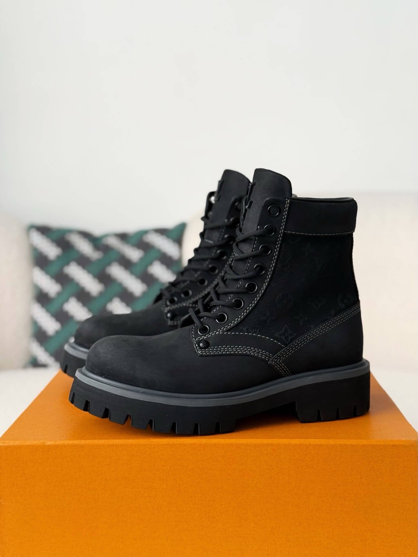 Louis Vuitton x Timberland 6-In Ankle Boot – Black Monogram