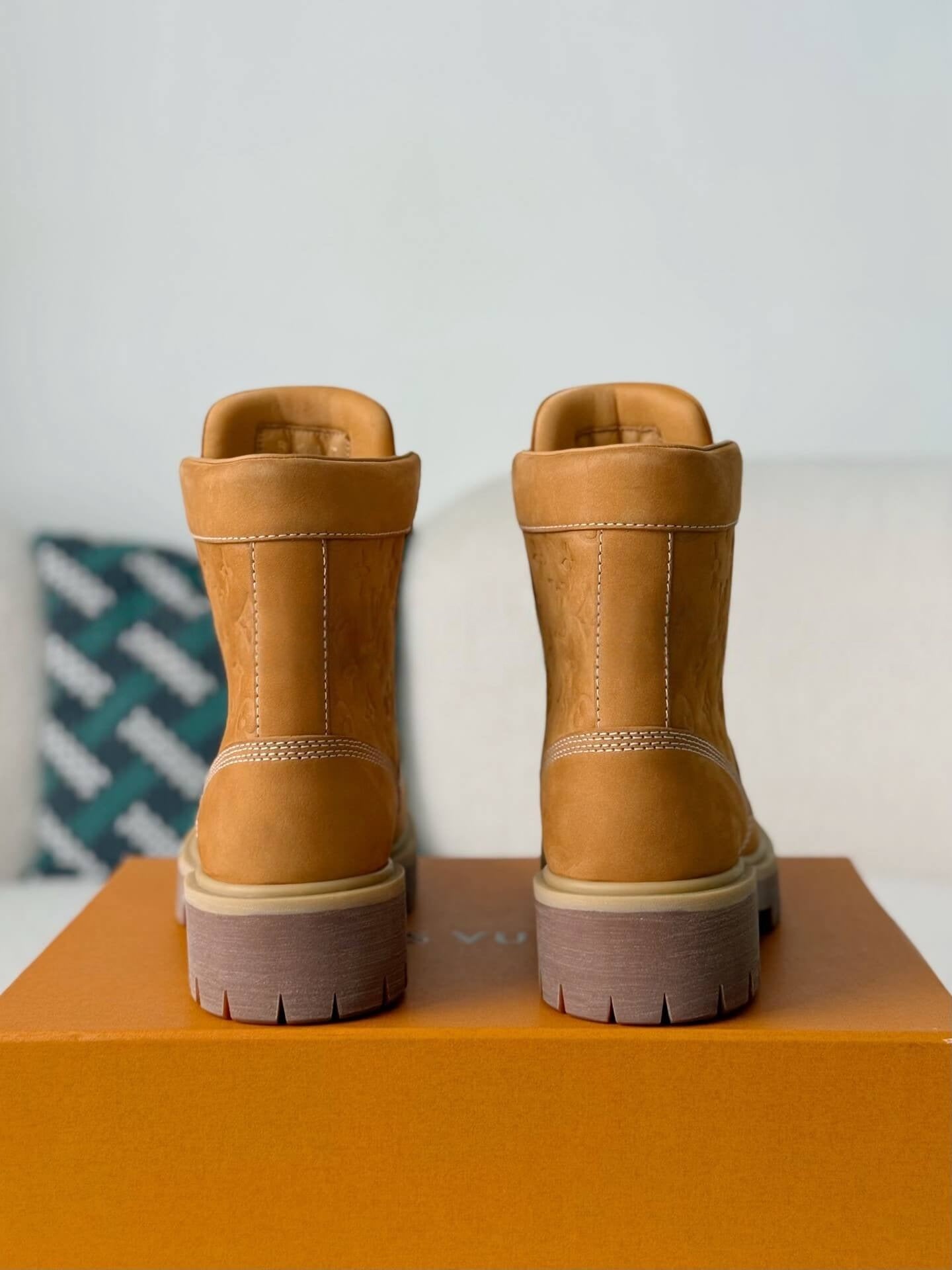 Louis Vuitton x Timberland 6-In Ankle Boot – Wheat Monogram Embossed Nubuck