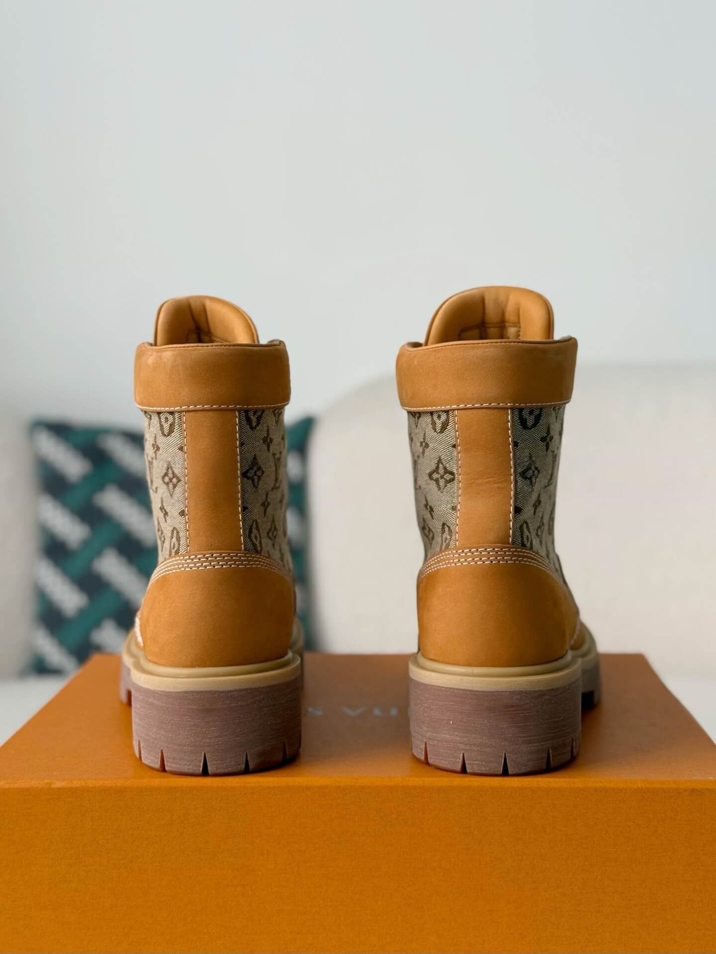 Louis Vuitton x Timberland 6-In Ankle Boot – Wheat Monogram
