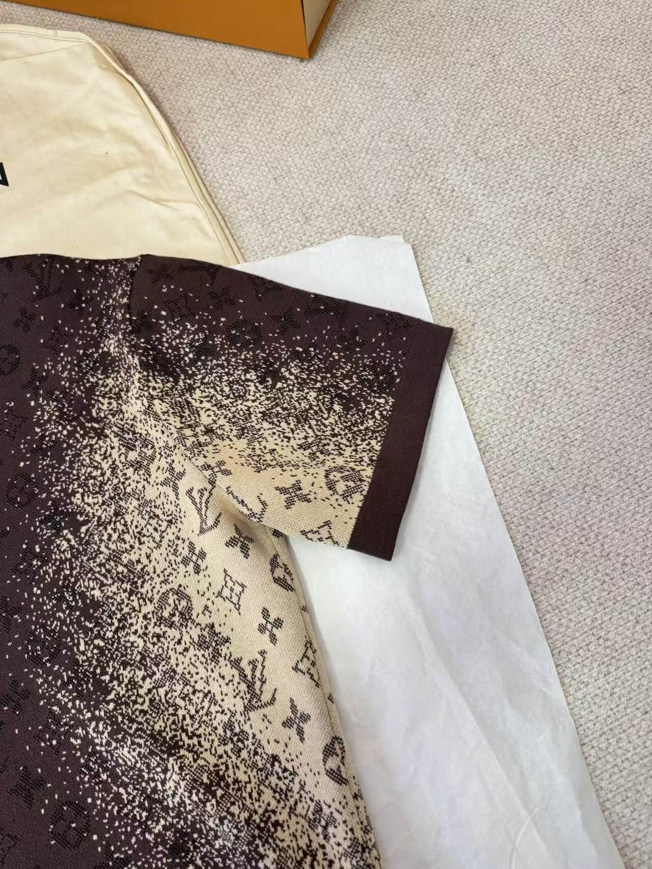 Louis Vuitton Brown Monogram Pointillism Gradient Jacquard Knit T-Shirt
