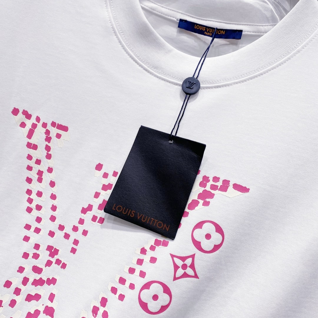 Louis Vuitton LV Distortion T-Shirt – Black & Pink