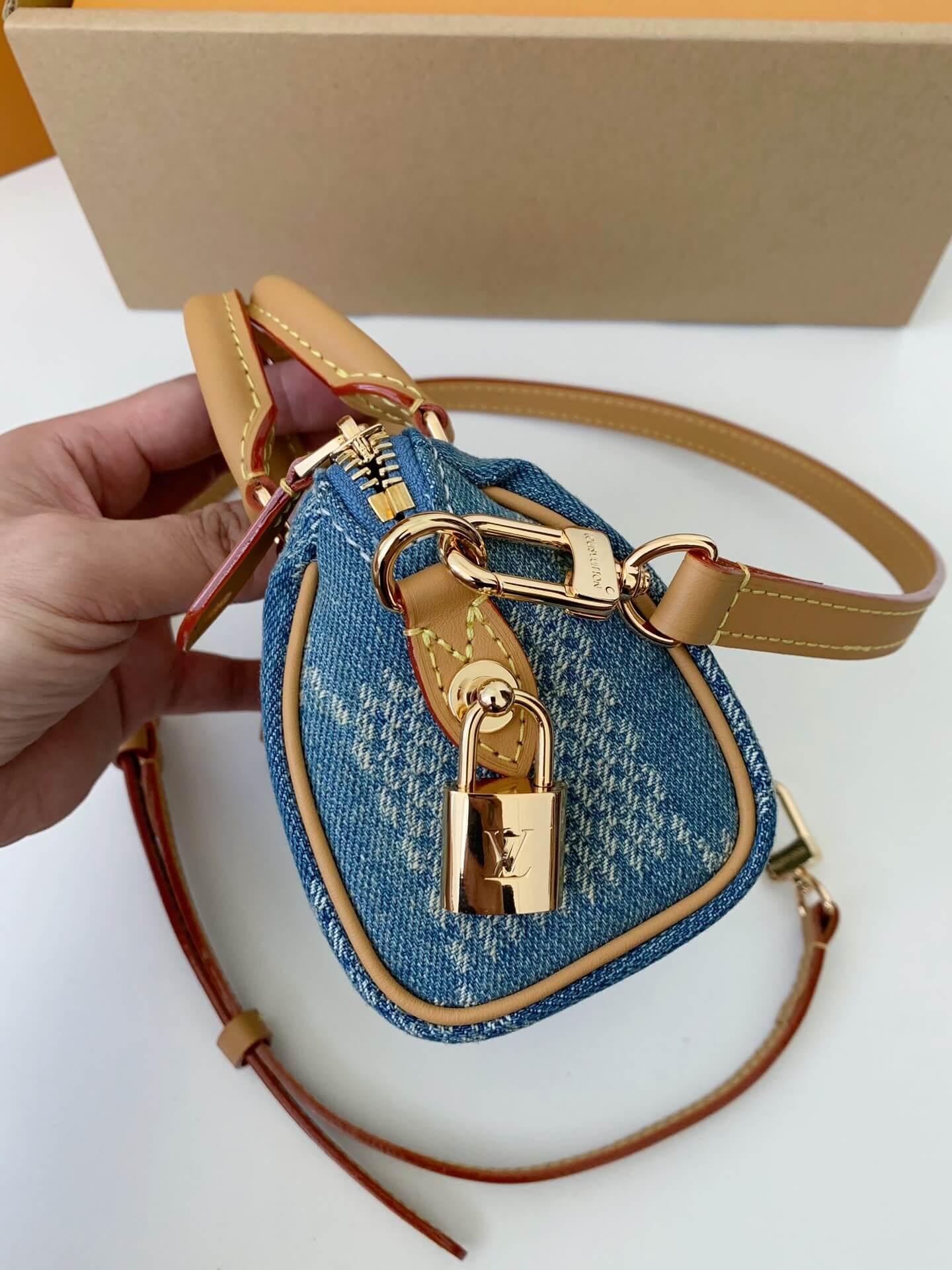 Louis Vuitton Denim Damier 3D Speedy 18