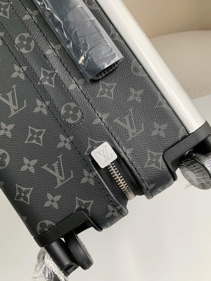 Louis Vuitton Horizon 55 "Black"