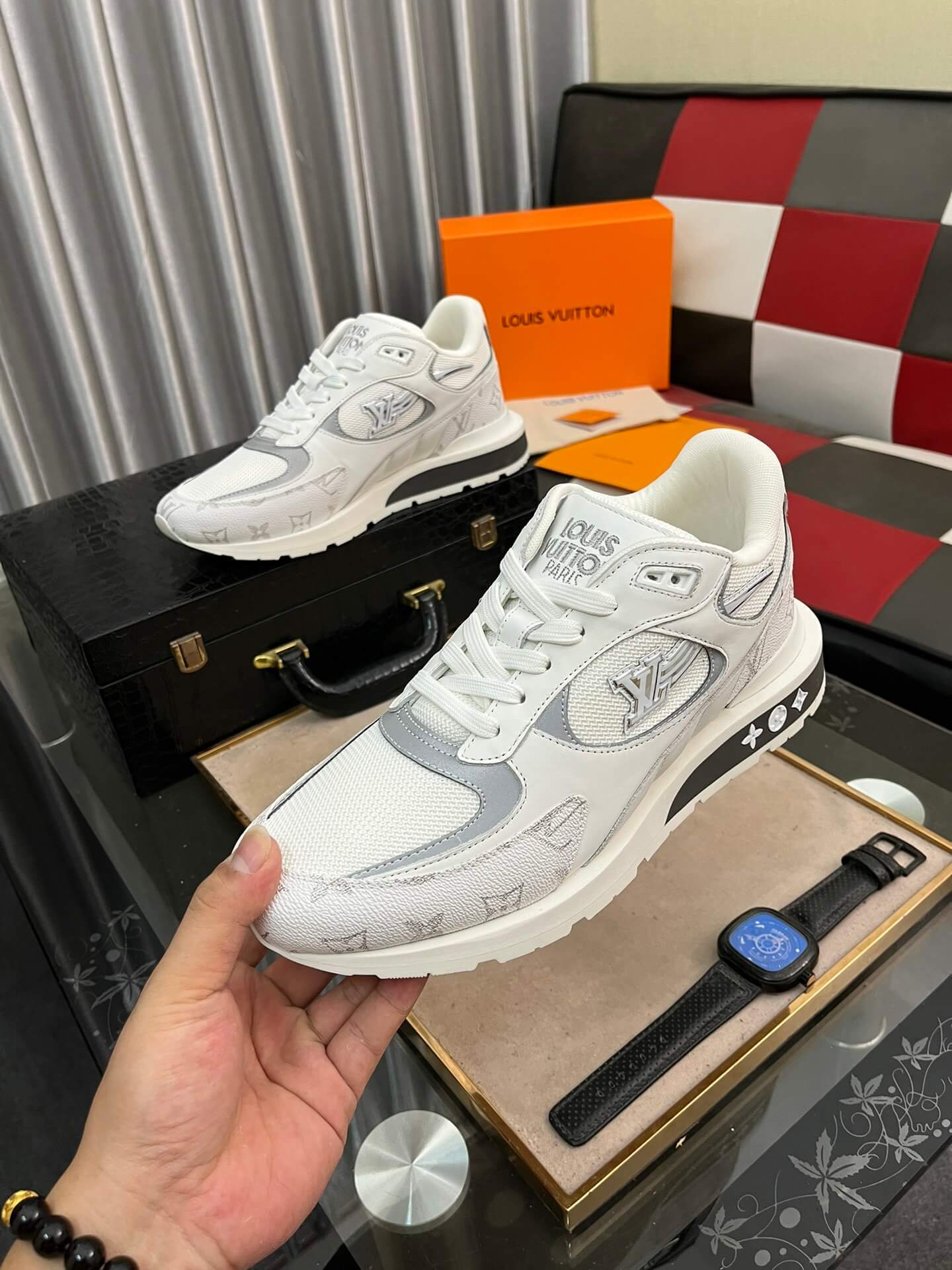 Louis Vuitton LV Drop 300 Sneaker – White & Silver Monogram White Tech