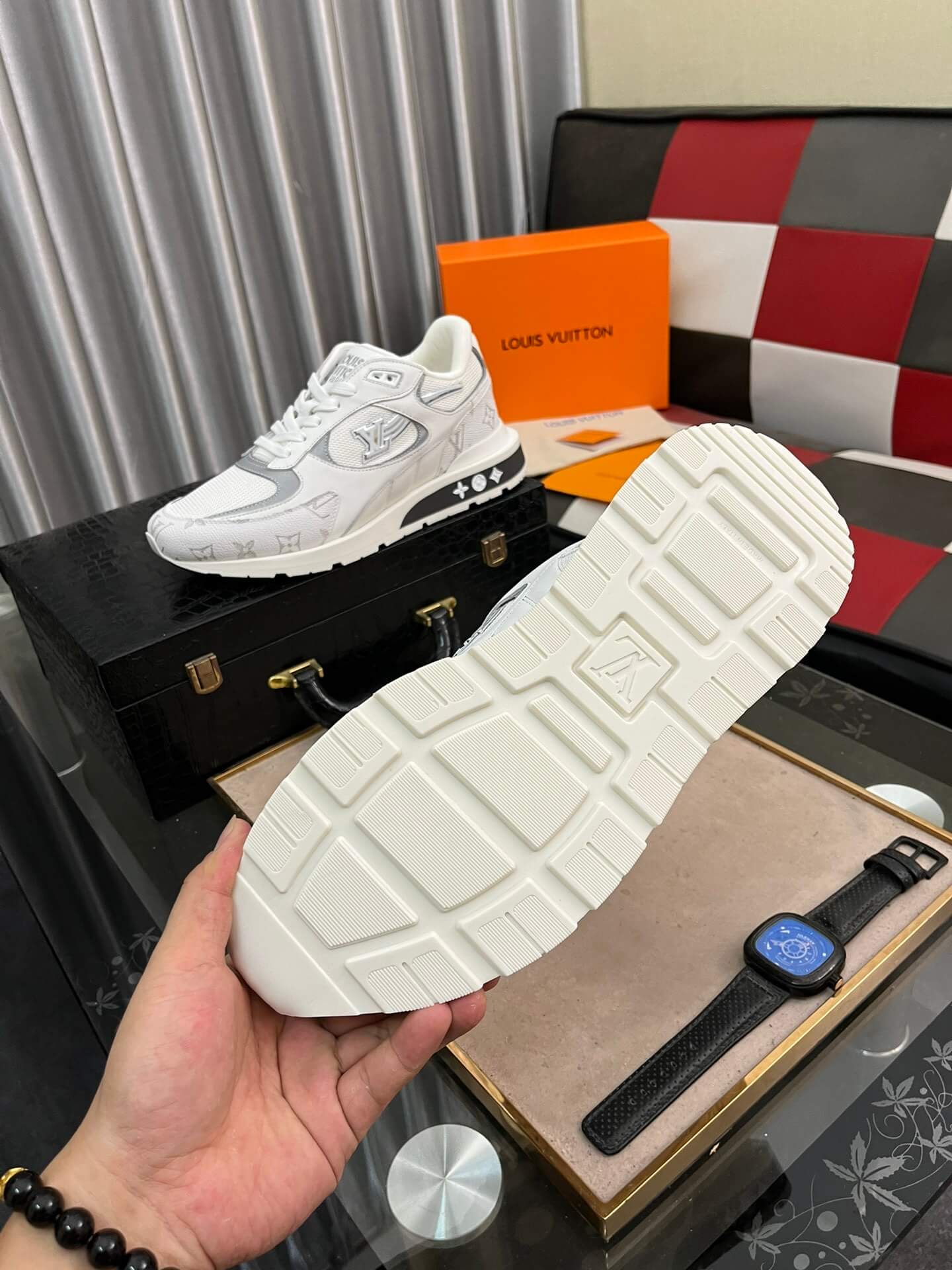 Louis Vuitton LV Drop 300 Sneaker – White & Silver Monogram White Tech