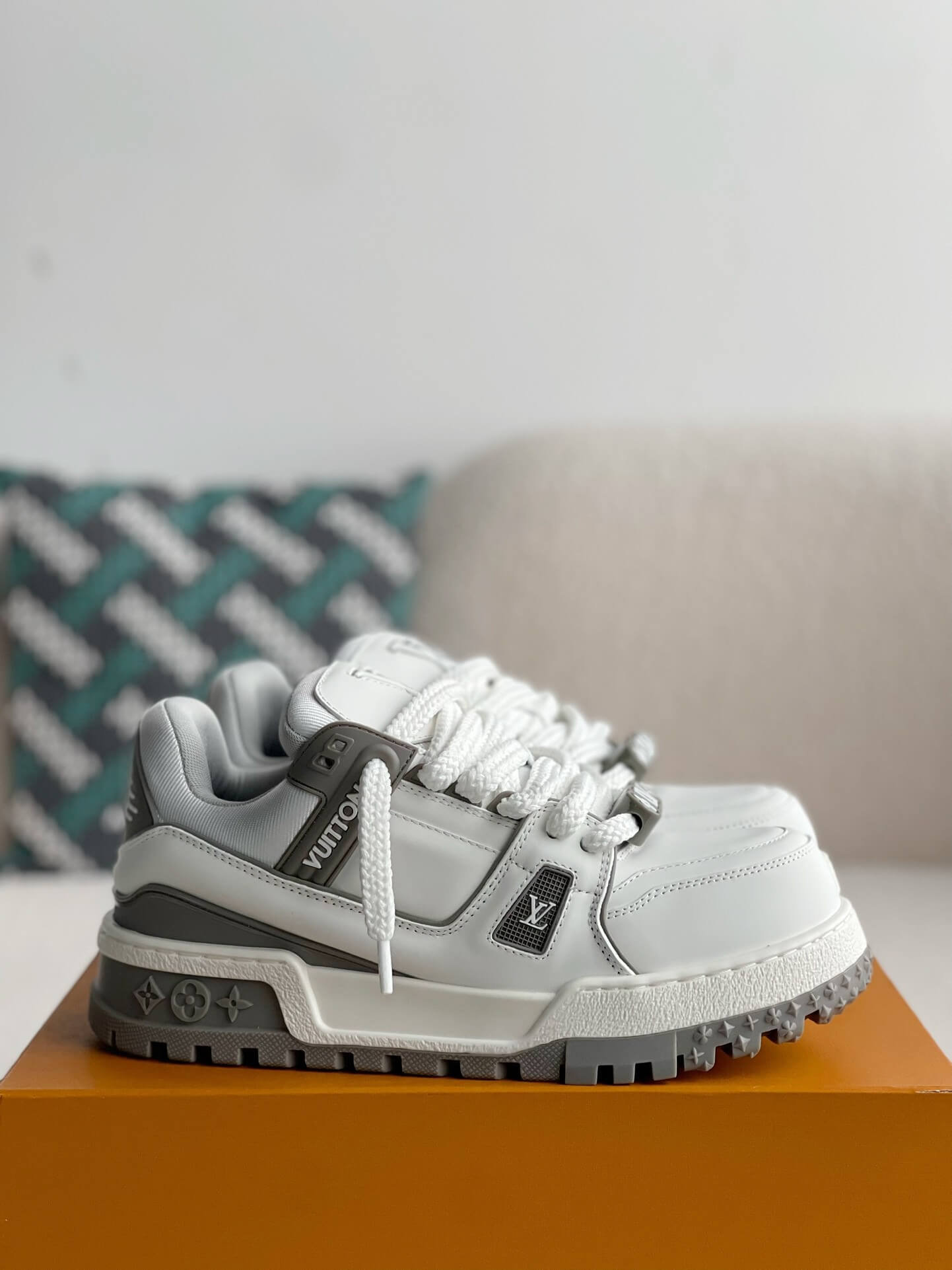 Louis Vuitton LV Maxi Trainer – White & Grey Calf Leather