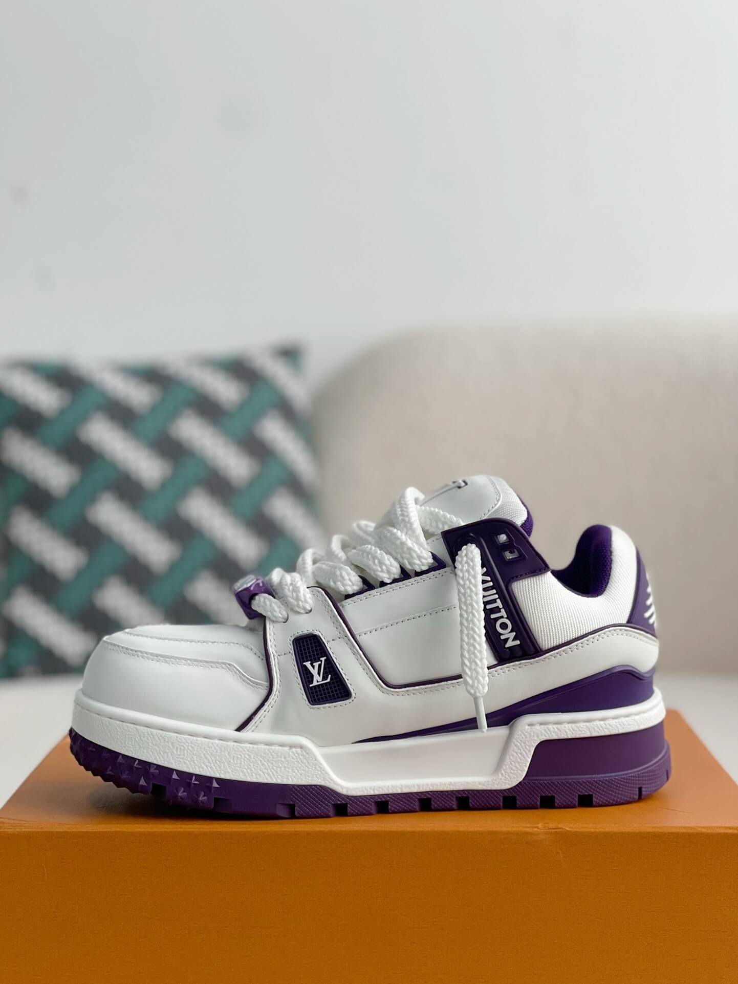Louis Vuitton LV Maxi Trainer – White & Purple Calf Leather