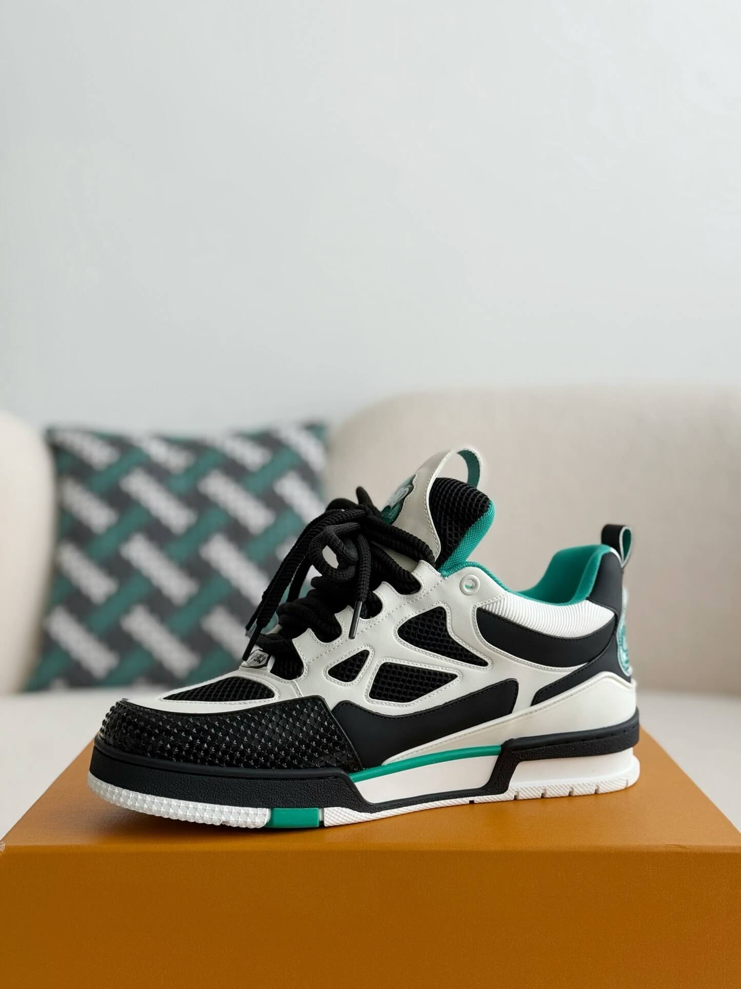 Louis Vuitton LV Skate Sneaker Black White Green – HolloShoe