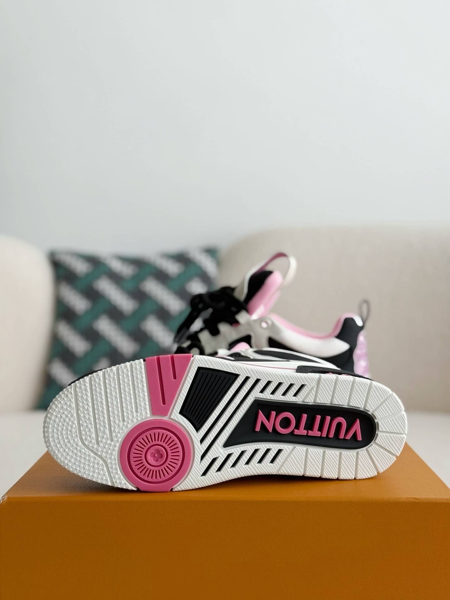 Louis Vuitton LV Skate Sneaker Black White Pink – HolloShoe