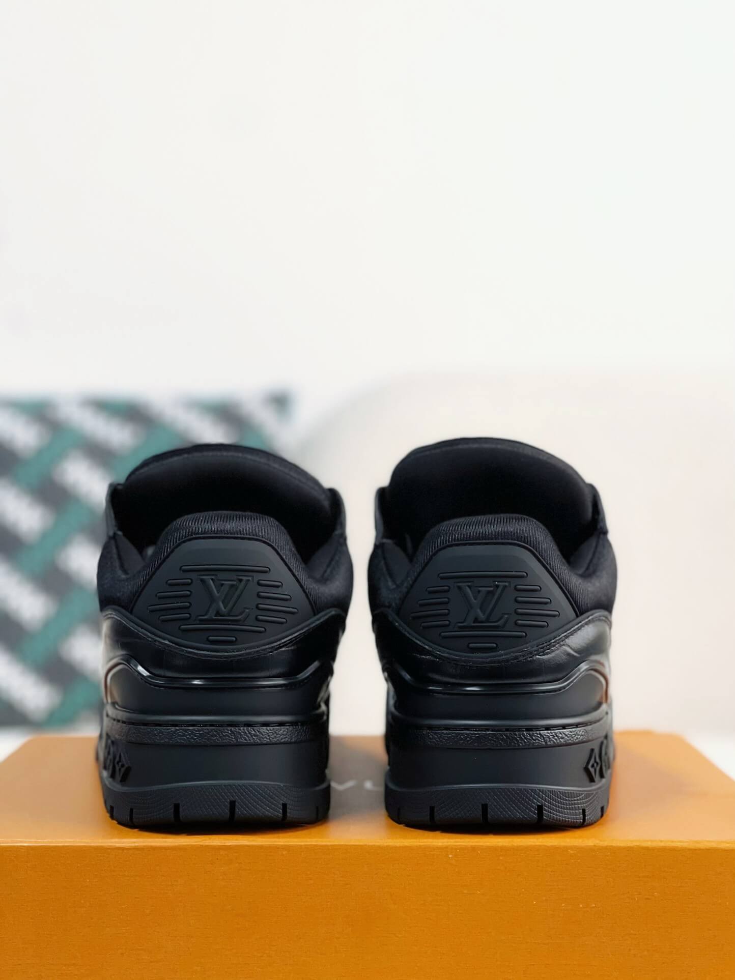 Louis Vuitton LV Trainer Black Maxi Sneaker