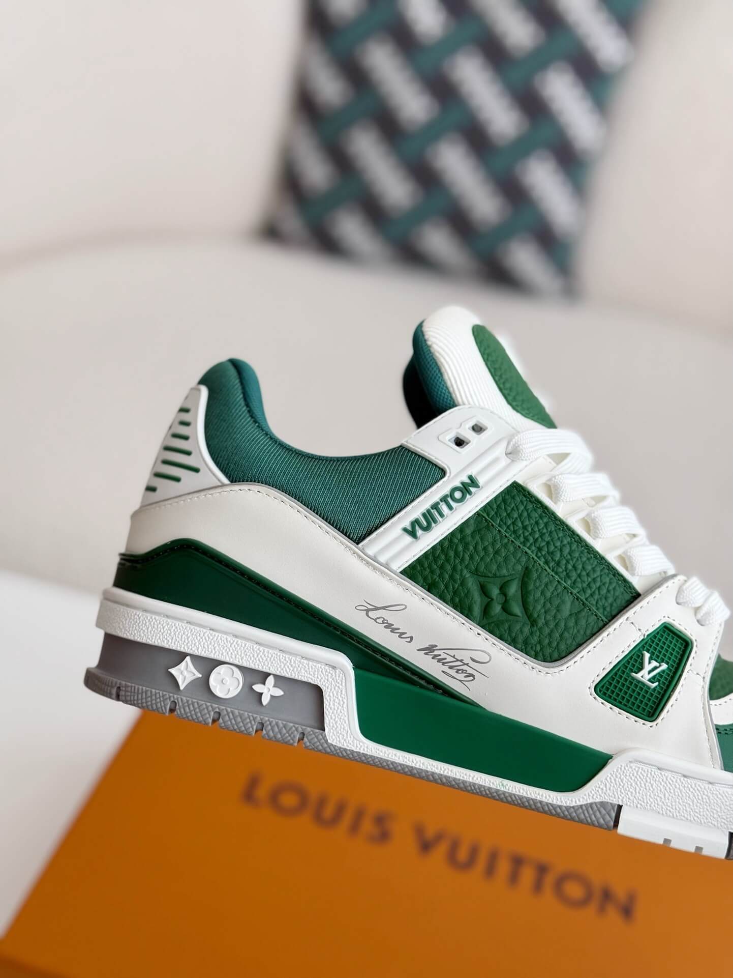 Louis Vuitton LV Trainer Vibrant Green White Sneaker