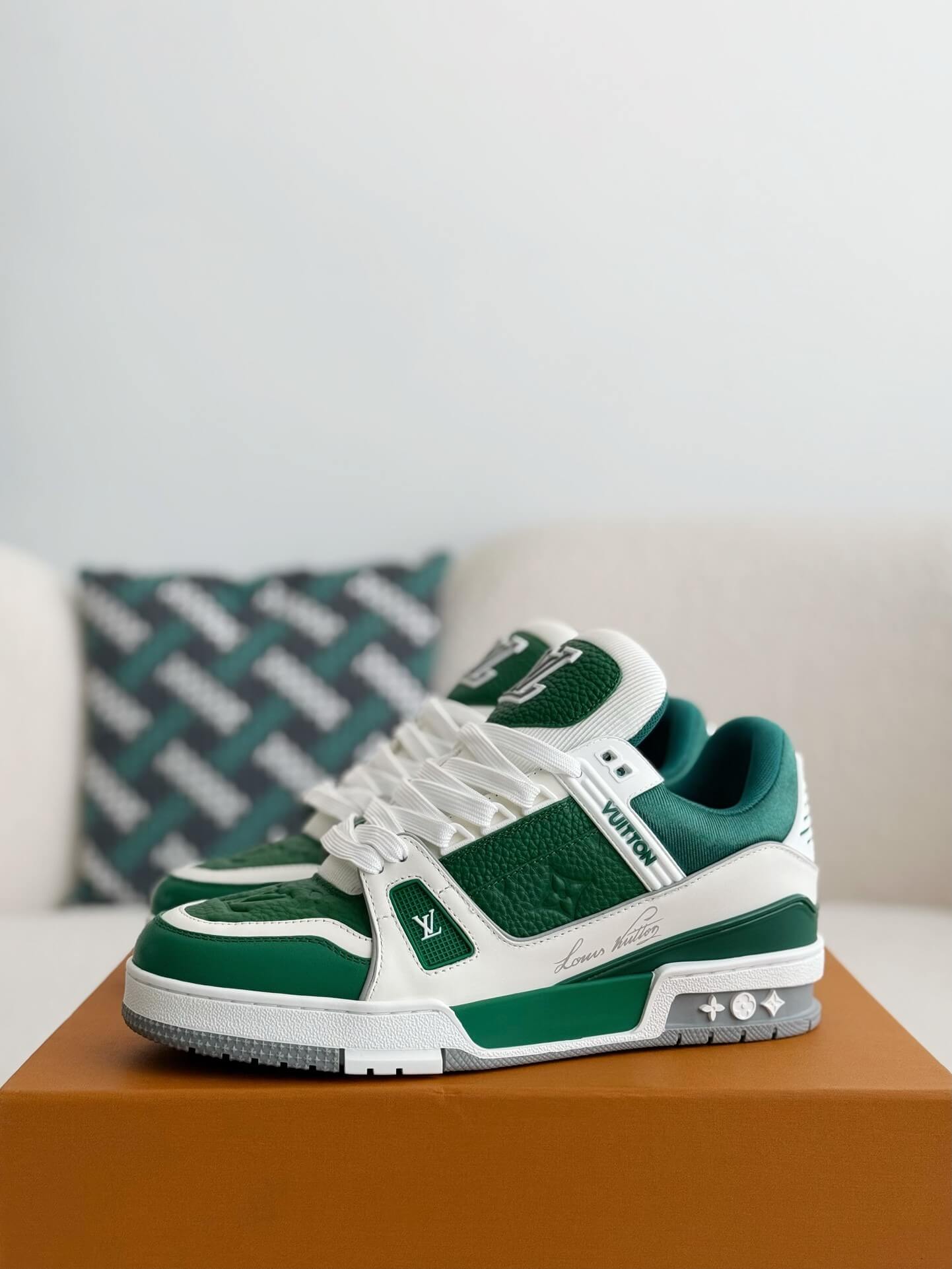 Louis Vuitton LV Trainer Vibrant Green White Sneaker