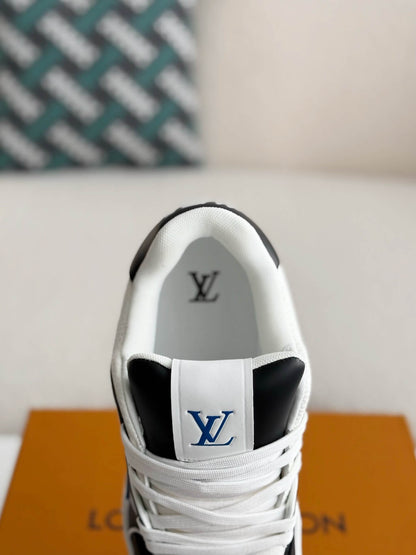 Louis Vuitton LV Trainer #54 Low Blue Sneaker