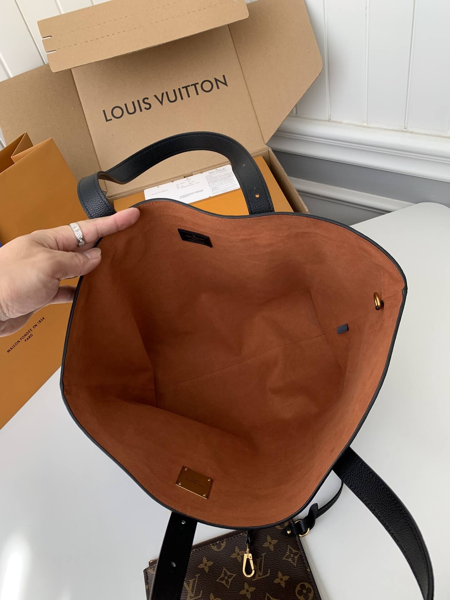 Louis Vuitton Low Key Cabas MM Black Women Hangbag