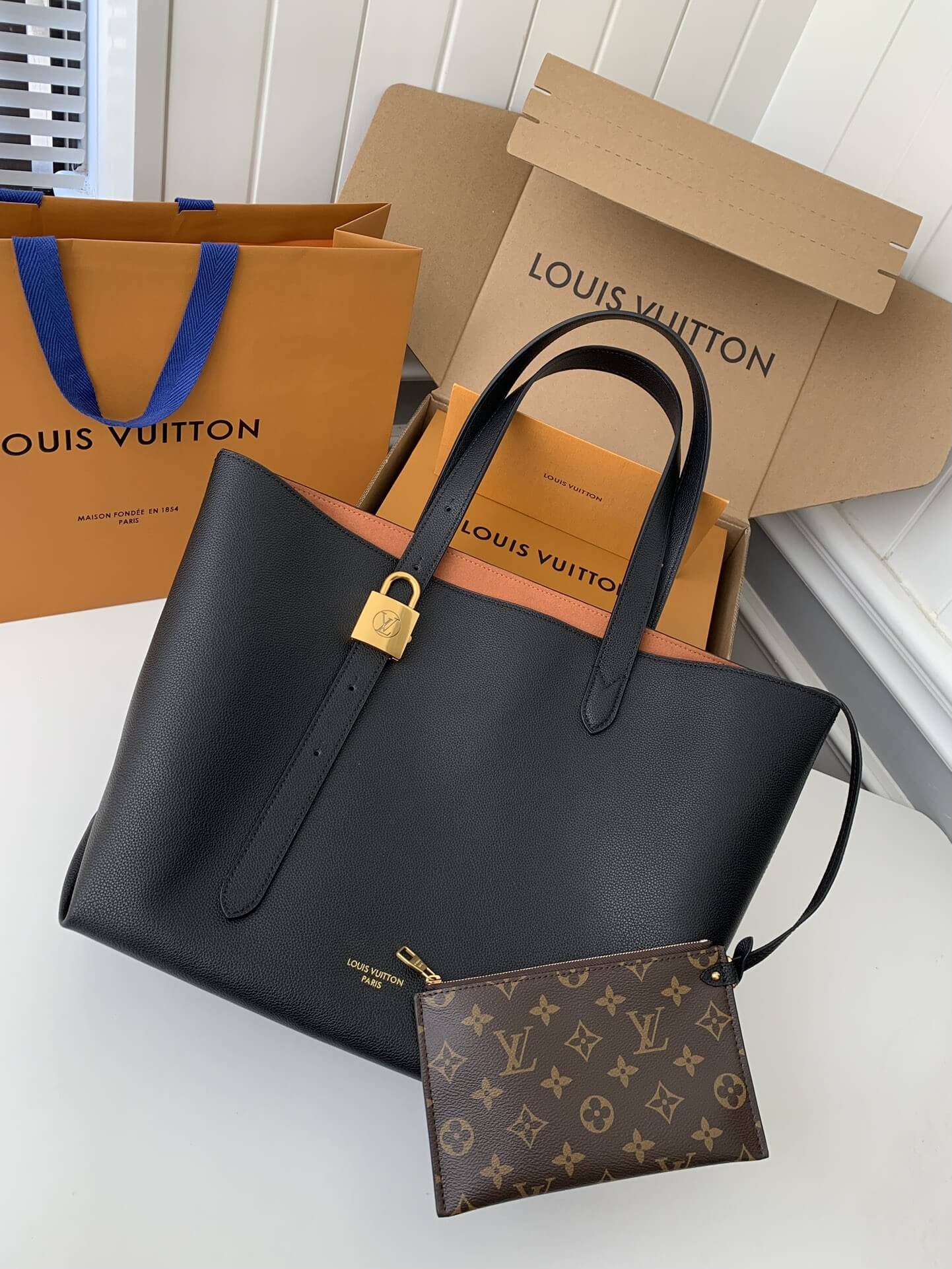 Louis Vuitton Low Key Cabas MM Black Women Hangbag