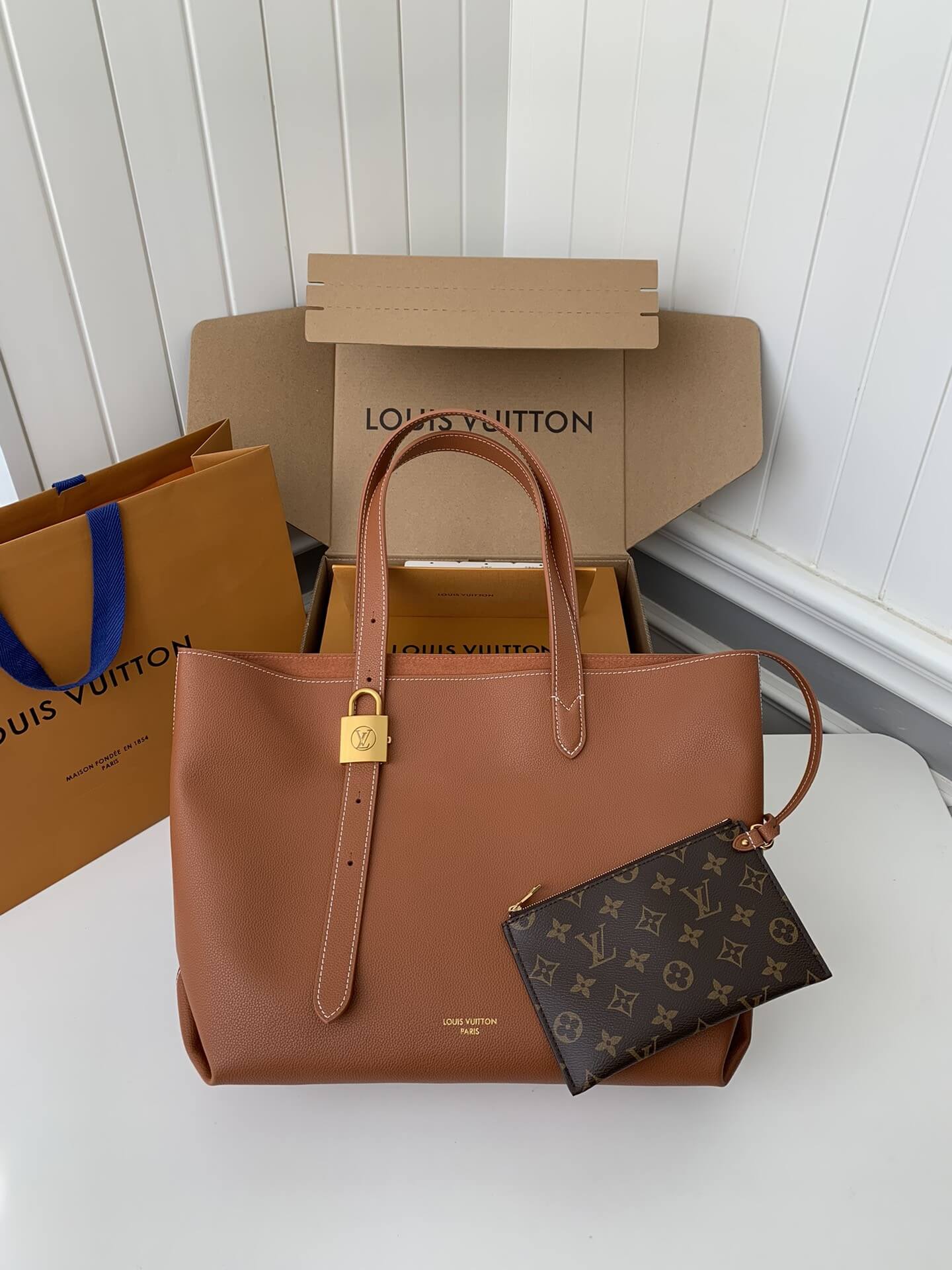 Louis Vuitton Low Key Cabas MM Cognac Women Hangbag