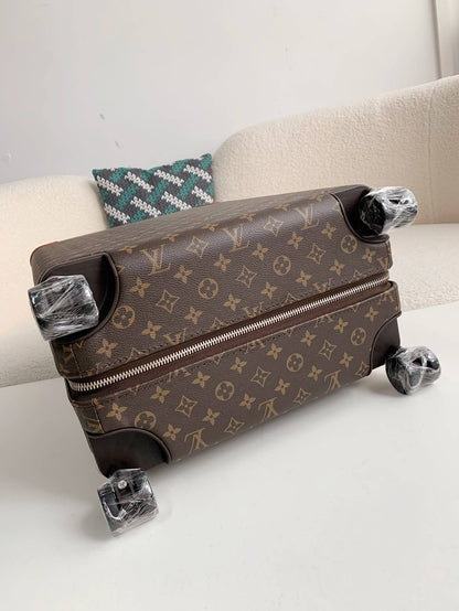 Louis Vuitton Monogram Canvas Horizon 55 Monogram