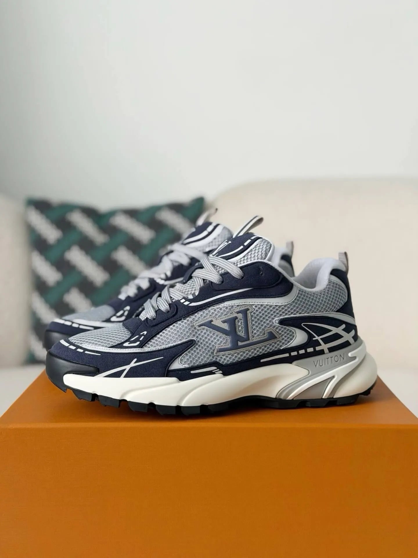 Louis Vuitton Runner Tatic Sneaker – Navy Blue & Grey – Hollo Shoe