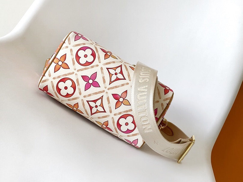 LOUIS VUITTON テーラードジャケット 34 XS アイボリー 花柄 Louis Vuitton Speedy Bandoulière 20 Monogram Canvas Floral Print