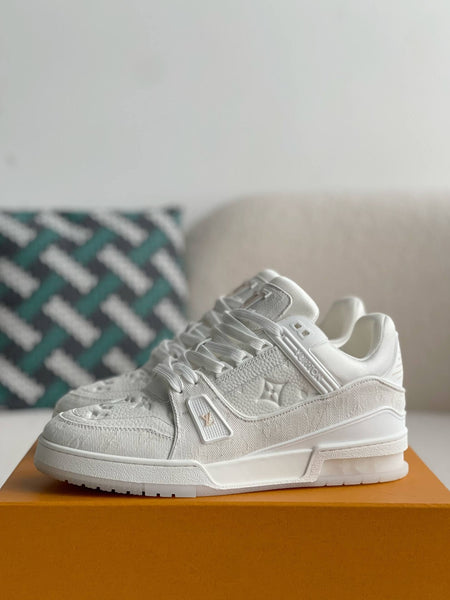 Louis Vuitton Trainer Sneaker – Triple White Monogram Denim