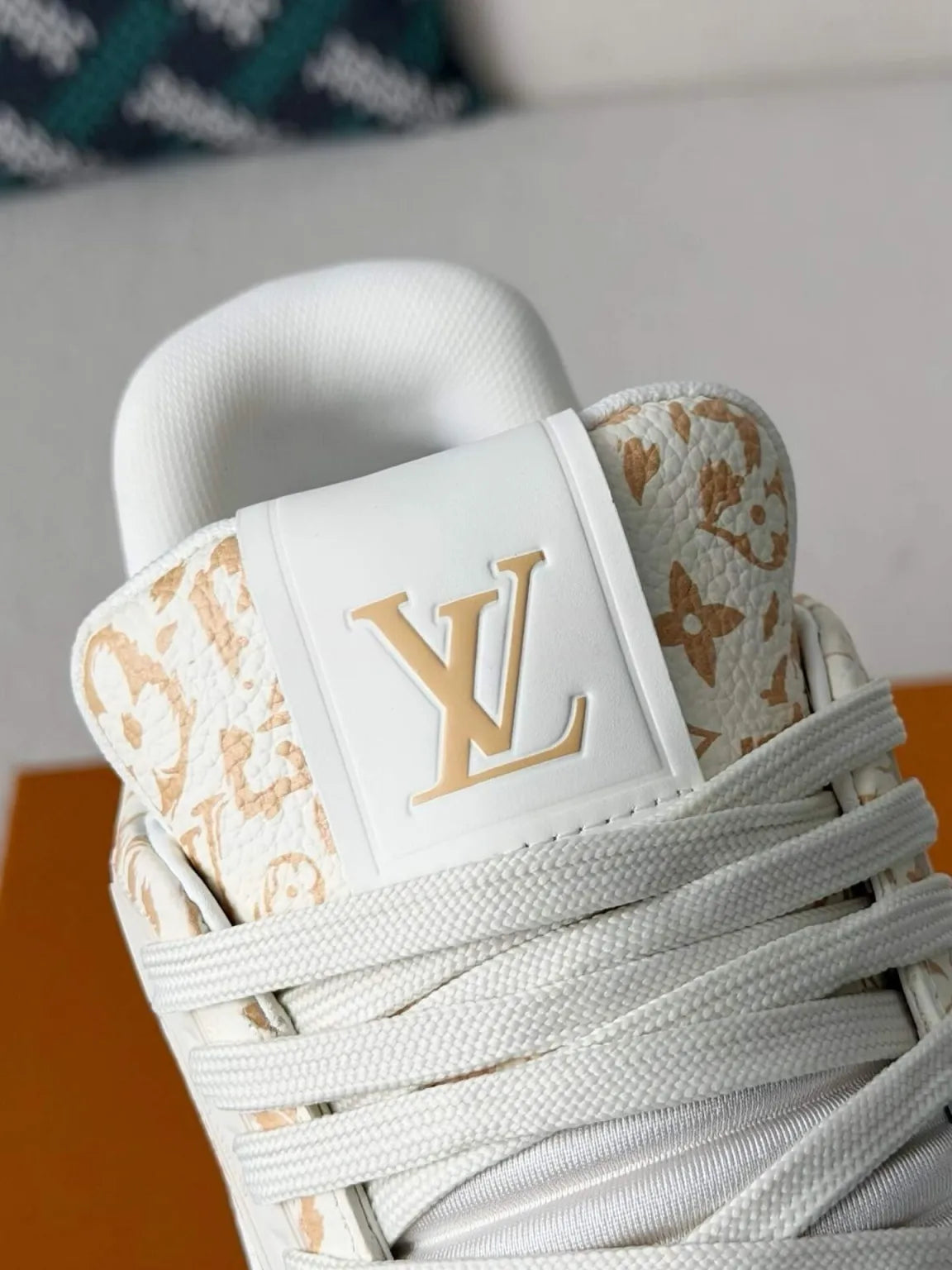 Louis Vuitton Trainer Sneaker – White & Beige Monogram Print