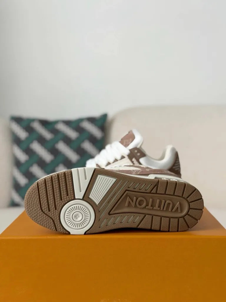Louis Vuitton Trainer Sneaker – White & Brown Monogram Canvas