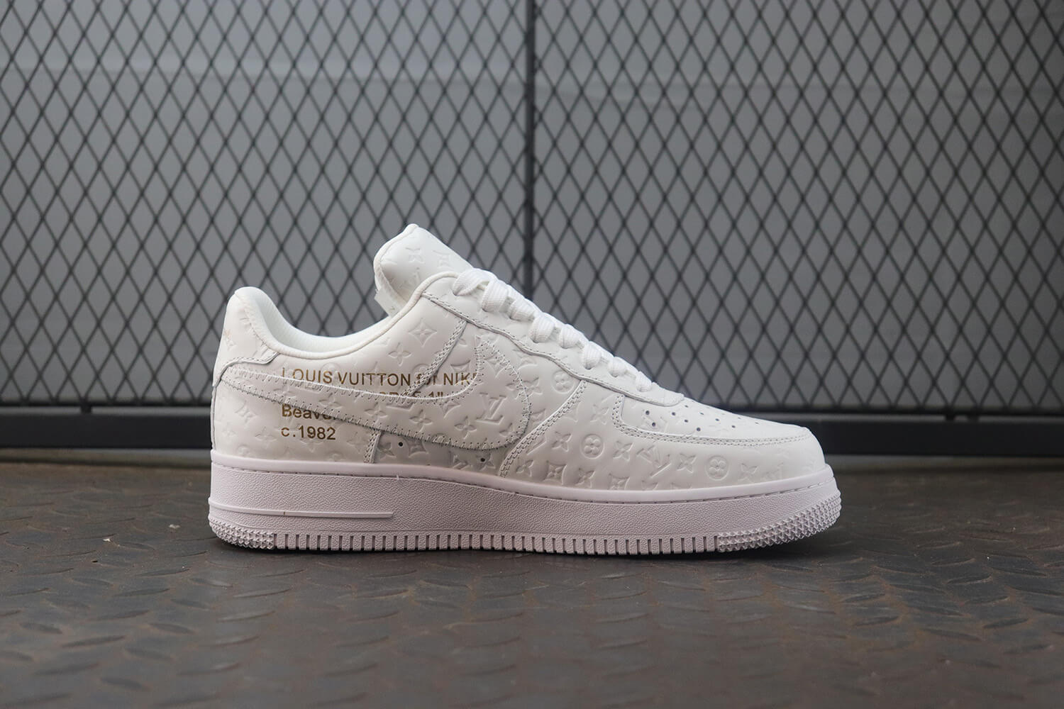 Louis Vuitton X Air Force 1 Low All White – Hollo Shoe