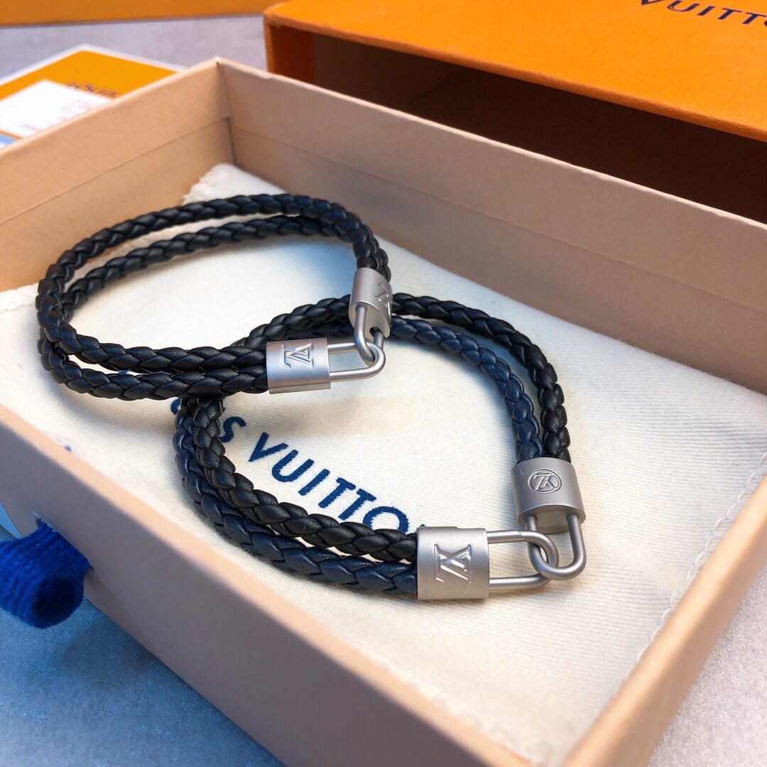 Louis Vuitton LV Double Wrap Leather Bracelet