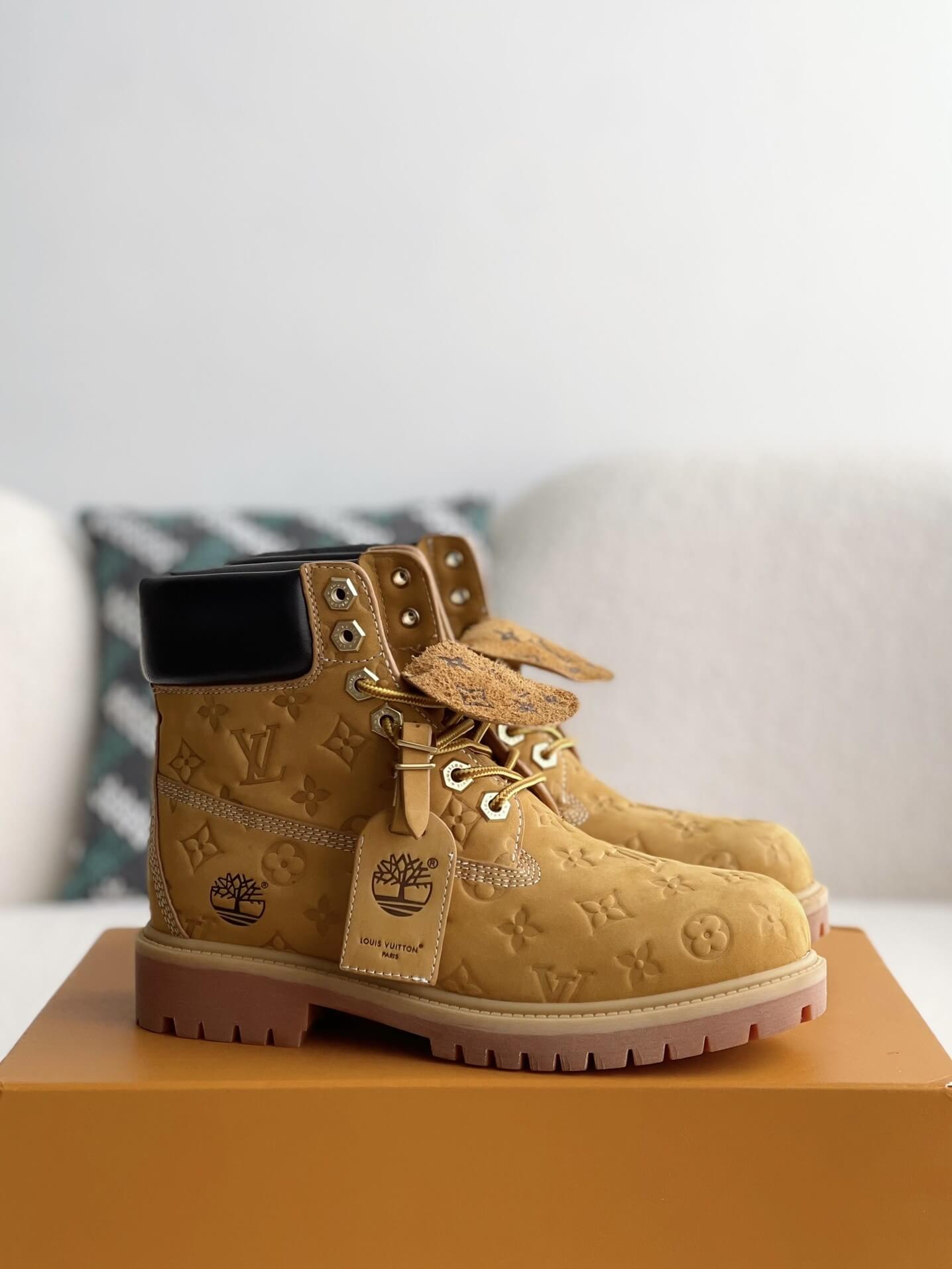 Louis Vuitton ＆Timberlandハイカットブーツ Louis Vuitton x Timberland 6-Inch Ankle Boot in Wheat Monogram