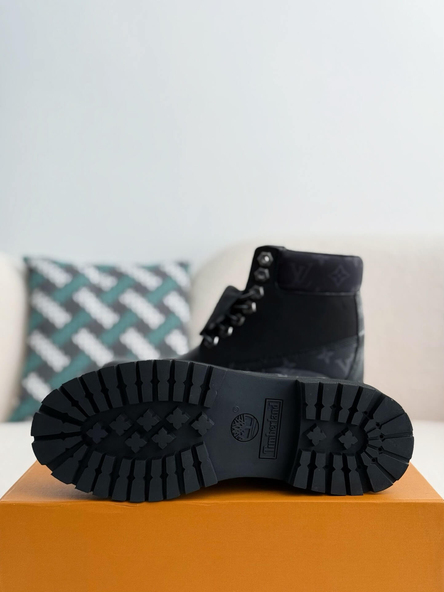 Louis Vuitton x Timberland 6-in Ankle Black Boot