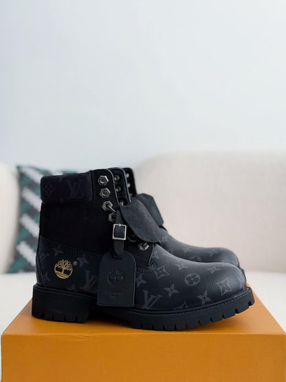 Louis Vuitton x Timberland 6-in Ankle Black Boot