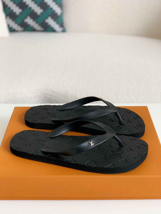 Louis Vuitton LV Monogram Flip-Flops Black  Slippers